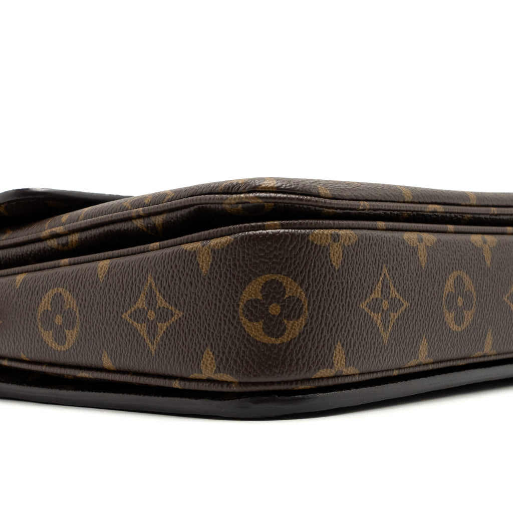 LOUIS VUITTON  POCHETTE MÉTIS MONOGRAM CANVAS GHW