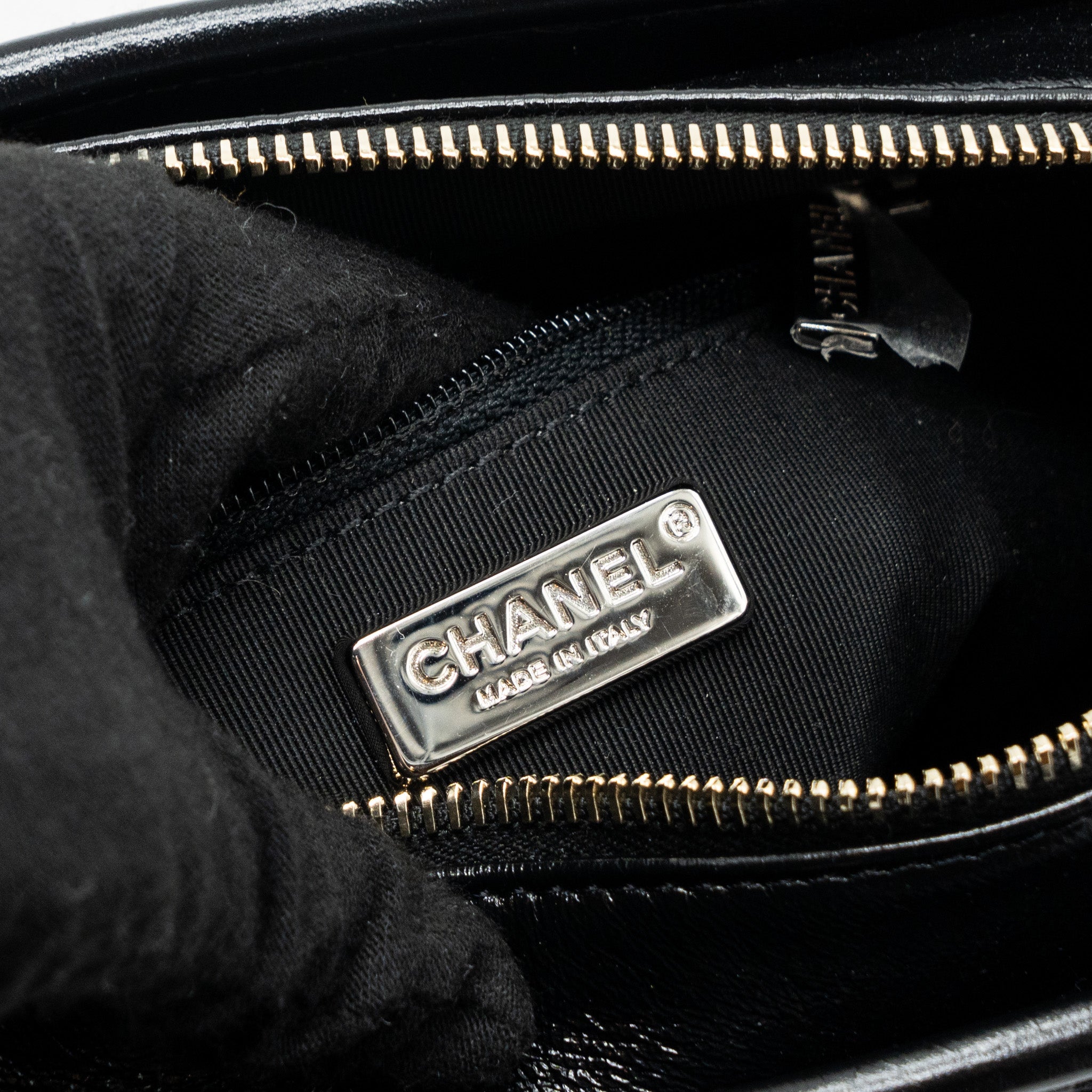 CHANEL SMALL GABRIELLE HOBO BAG LIMITED EDITION FABRIC/CALFSKIN BLACK / GOLD MULTICOLOUR HARDWARE