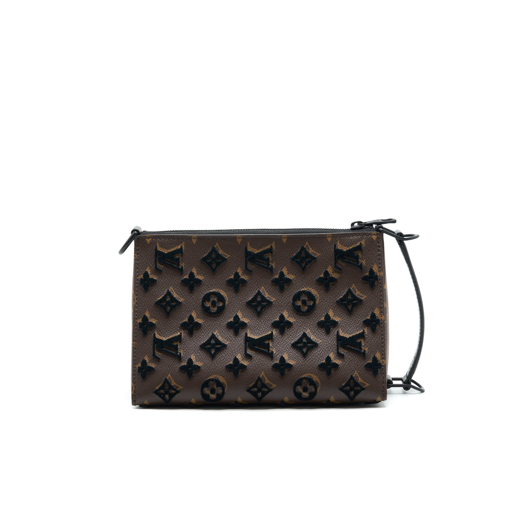 LOUIS VUITTON TRIANGLE MESSENGER BAG