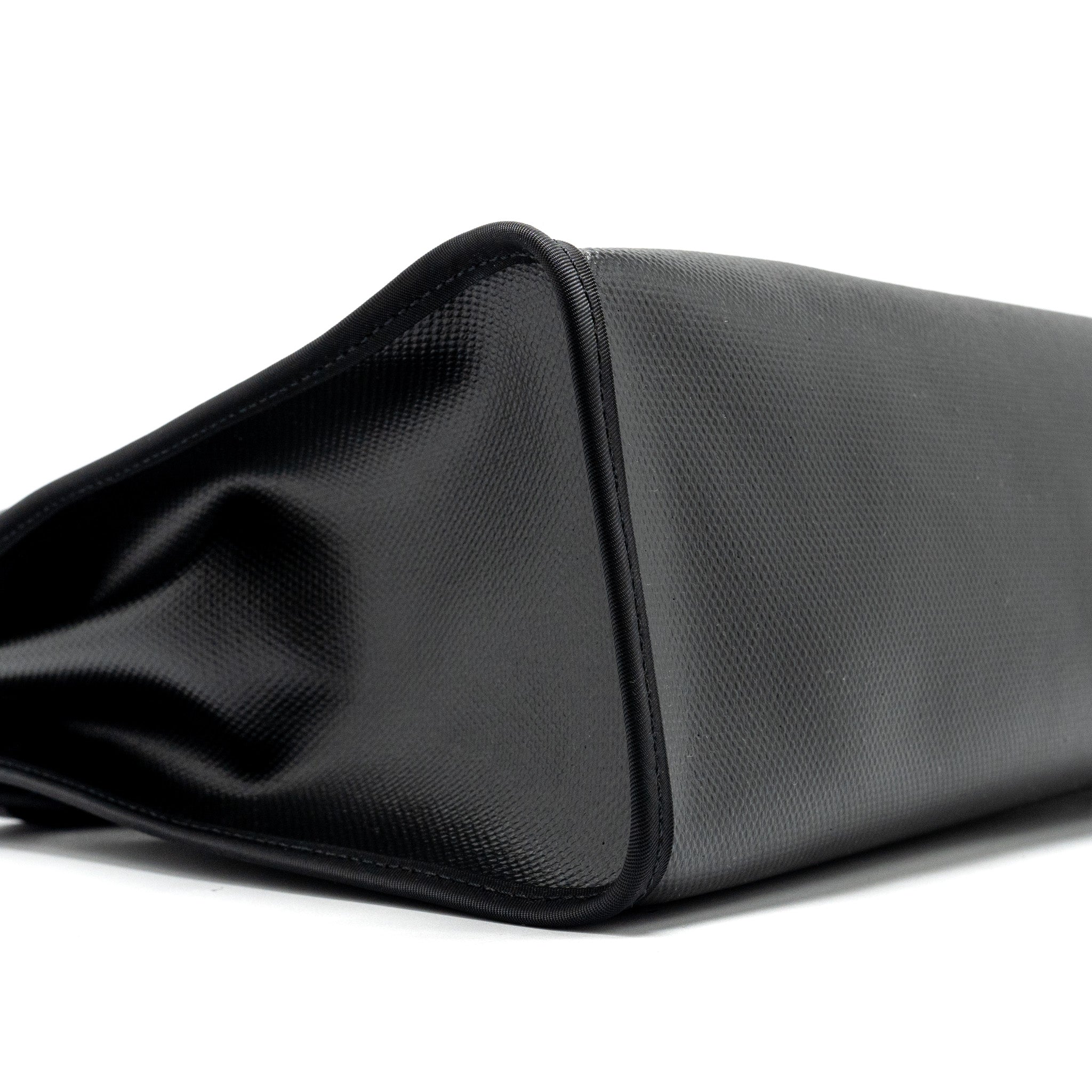 HERMES HERBAG 31 ZIP BAG BERLINE CANVAS/VACHE HUNTER BLACK/ECRU GHW