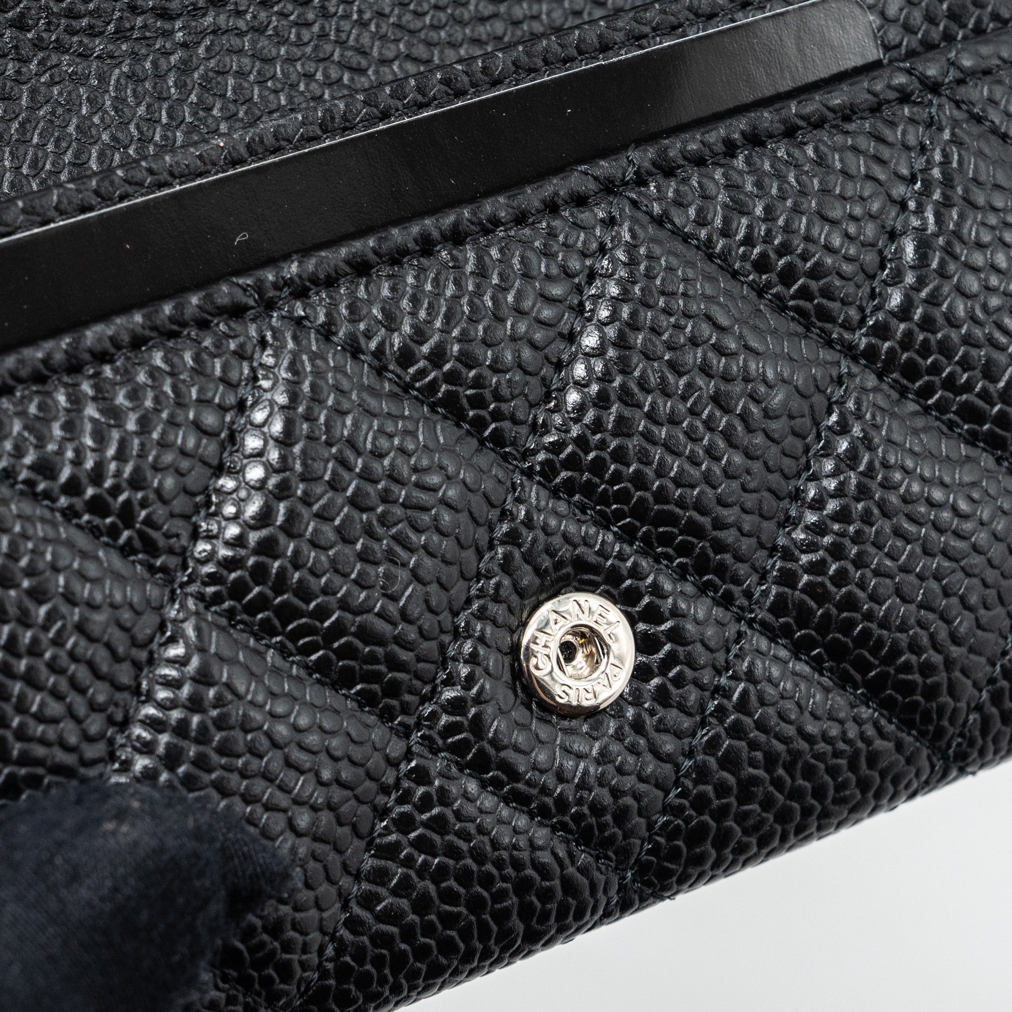 CHANEL CLASSIC FLAP CARD HOLDER CAVIAR BLACK SHW (MICROCHIP)