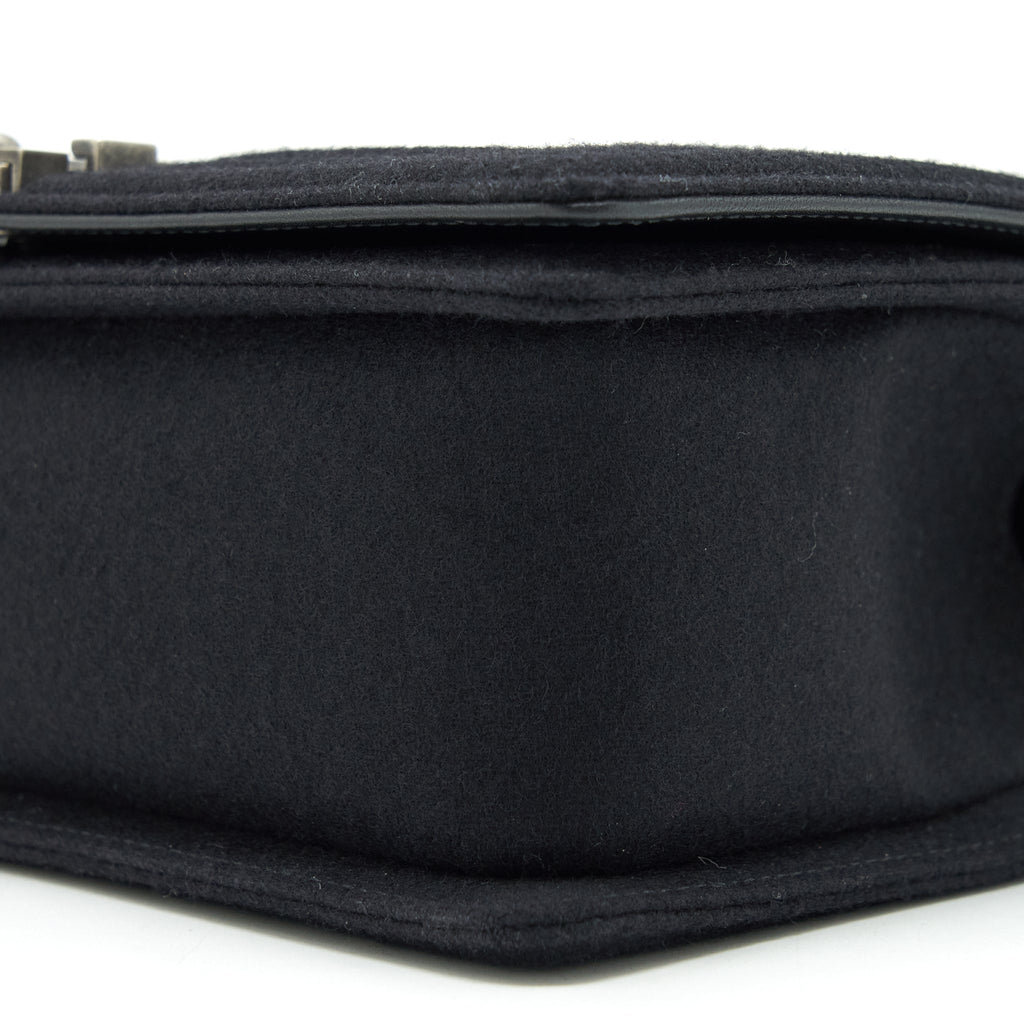 CHANEL 19B MEDIUM BOY FLAP BAG LIMITED EDITION FABRIC BLACK RUTHENIUM SILVER HARDWARE