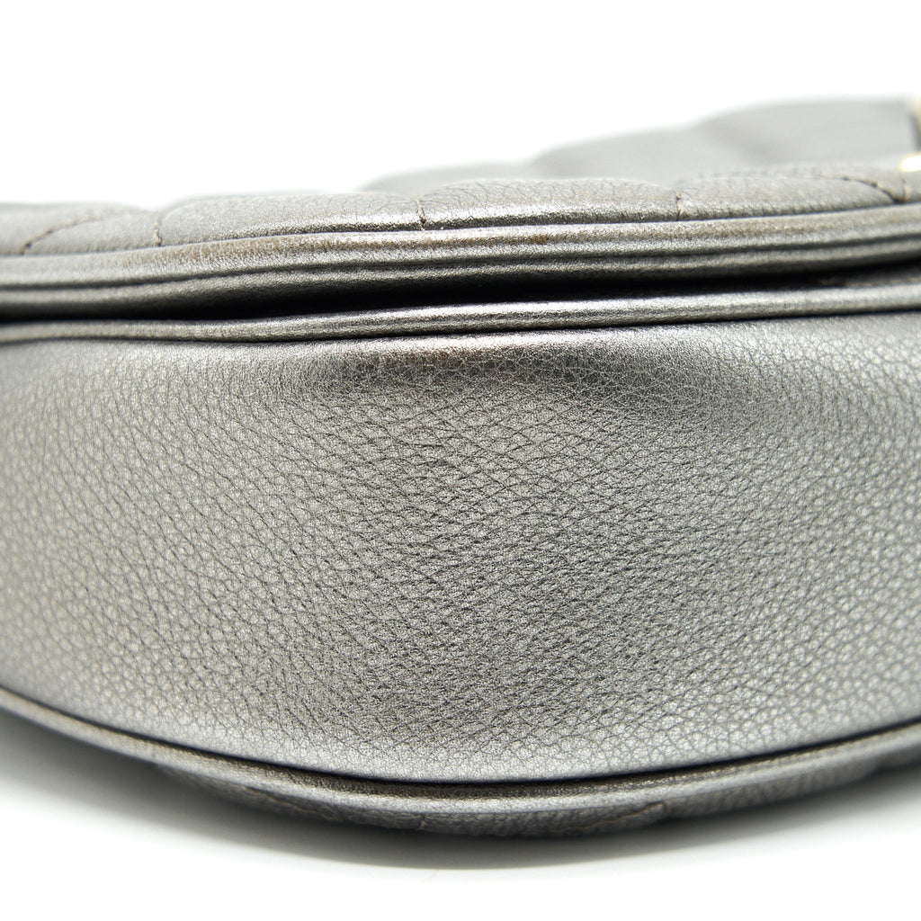 CHANEL CC LOGO QUILTED CALFSKIN FLAP BAG IN METALLIC DARK GREY