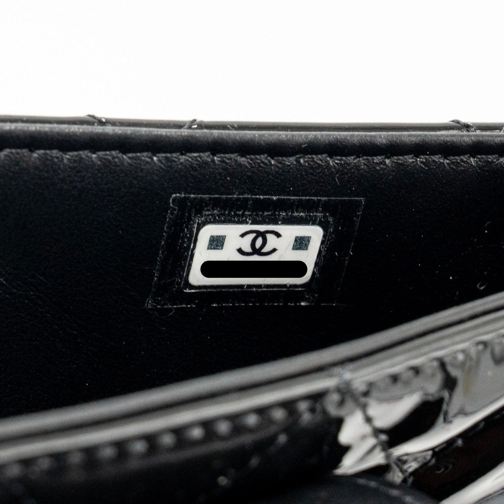 CHANEL 23K HOOP BAG PATENT LEATHER BLACK GHW (MICROCHIP)