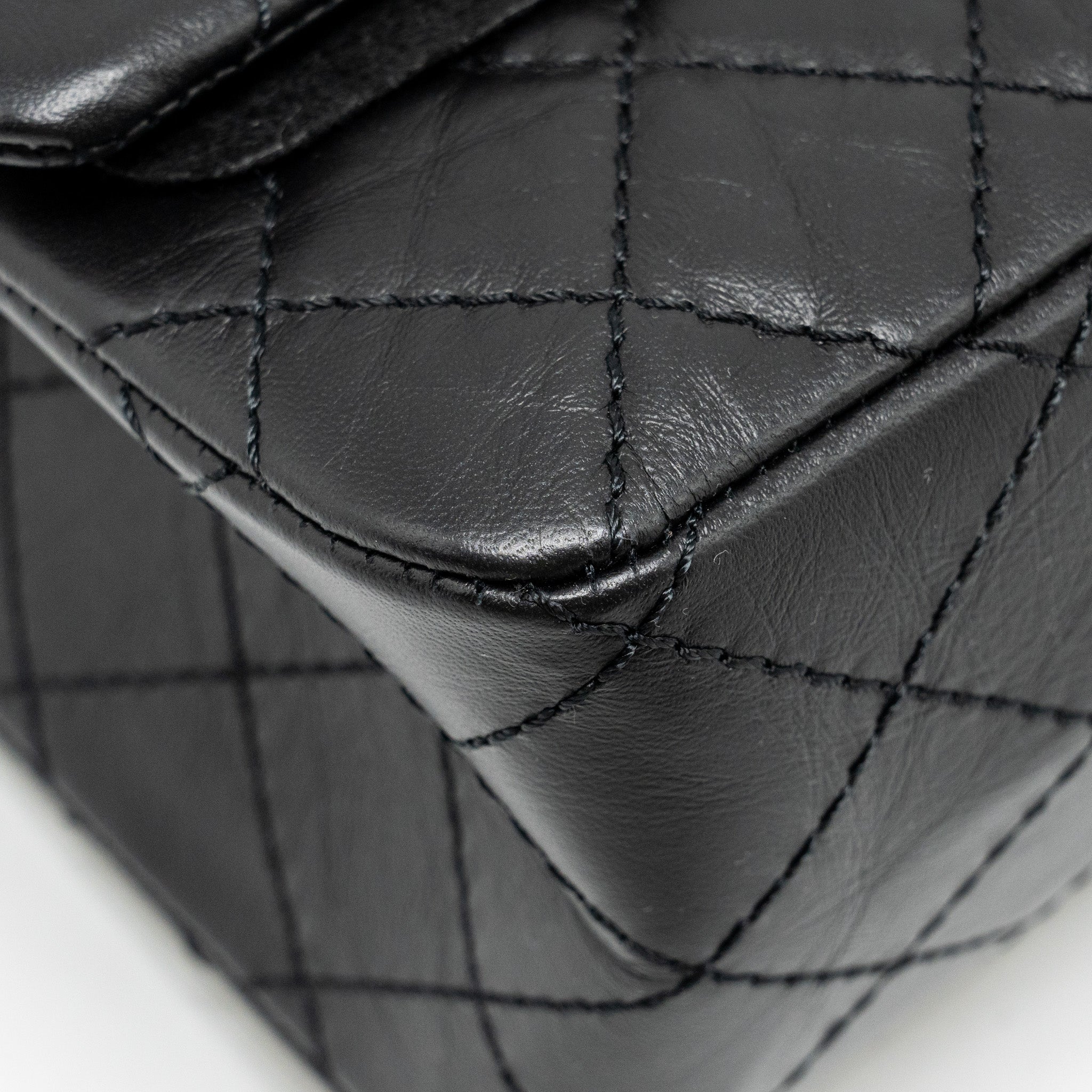 CHANEL SMALL 2.55 REISSUE DOUBLE FLAP BAG AGED CALFSKIN BLACK GHW (MICROCHIP)