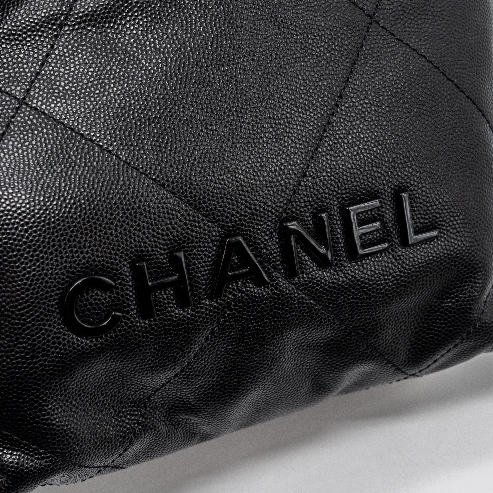 CHANEL MINI 22 BAG CAVIAR BLACK GHW (MICROCHIP)