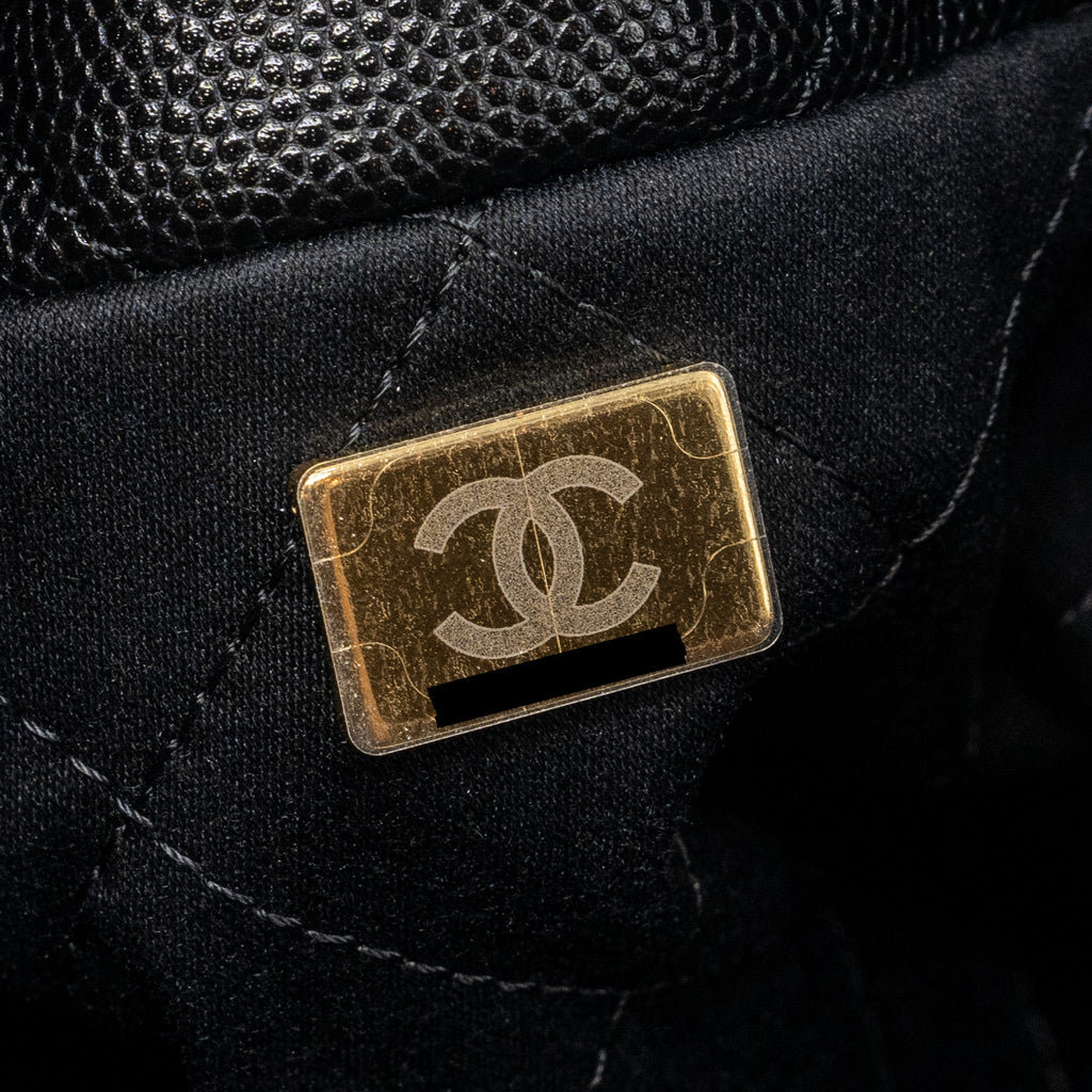 CHANEL MINI 22 BAG CAVIAR BLACK GHW (MICROCHIP)