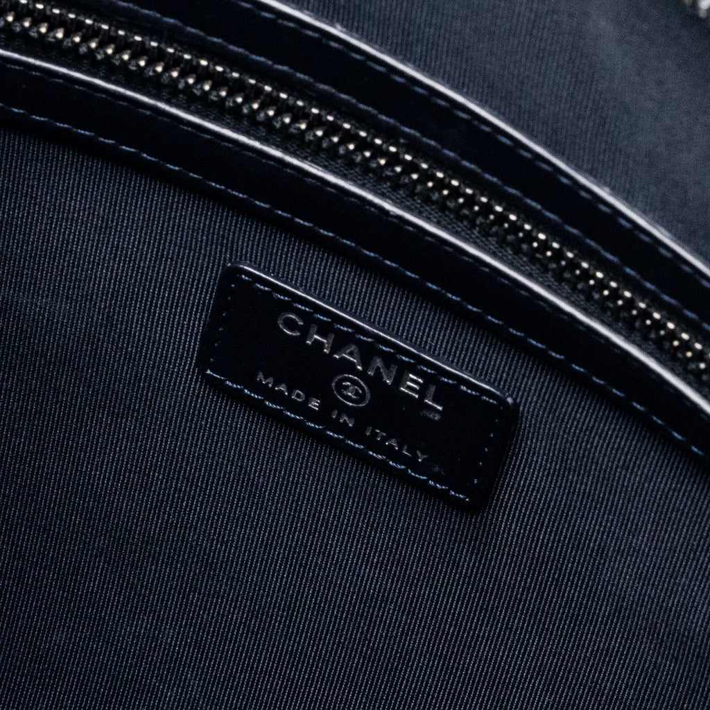CHANEL DOUBLE SIDE ZIP POUCH/ZIP CLUTCH FABRIC BLACK RUTHENIUM HARDWARE