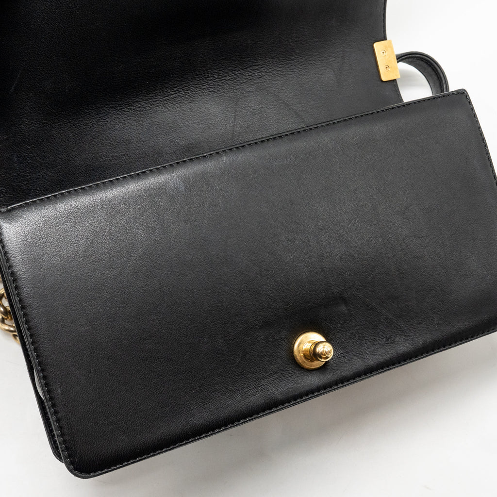 CHANEL MEDIUM BOY BAG LAMBSKIN BLACK GHW