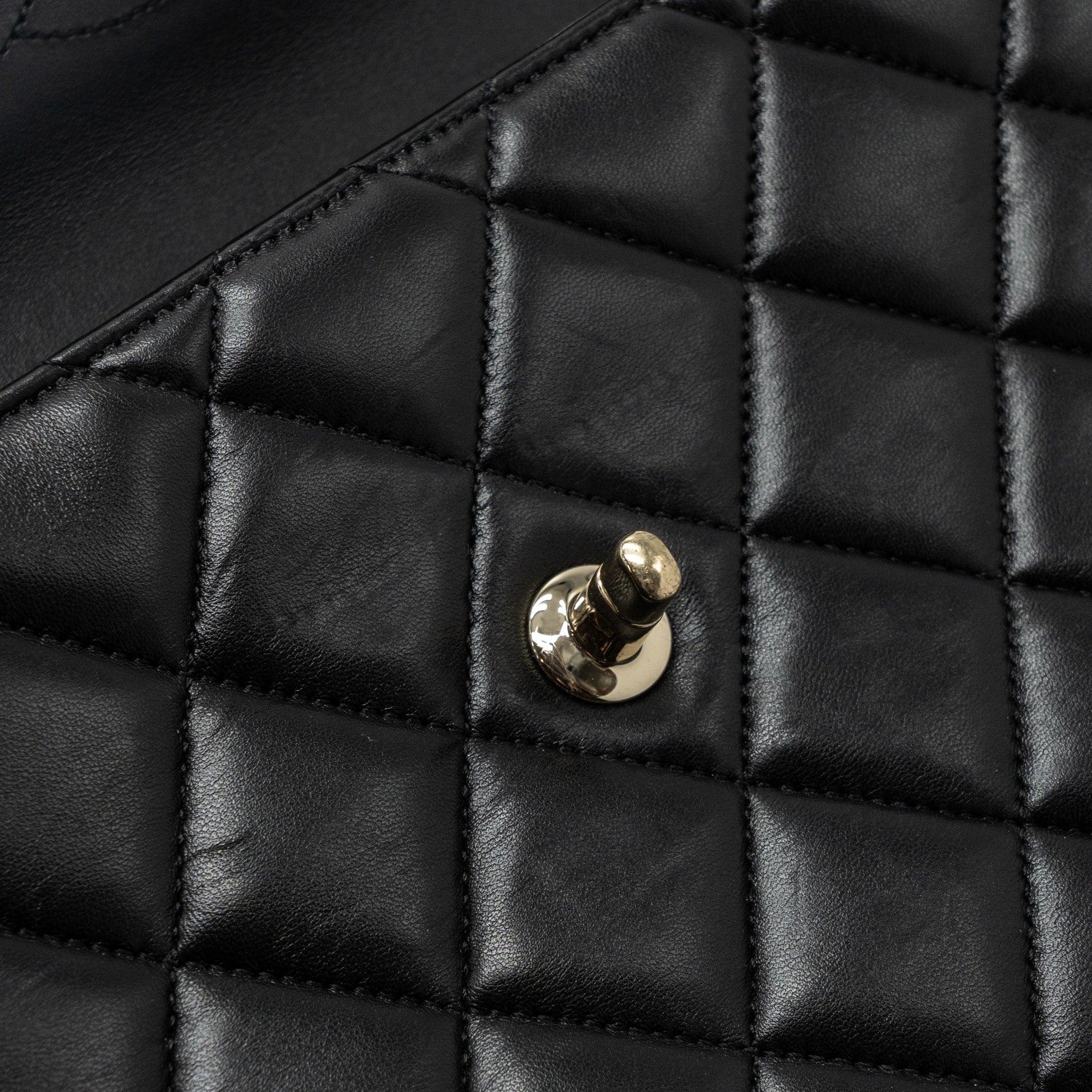 CHANEL MEDIUM TRENDY CC LAMBSKIN BLACK GHW
