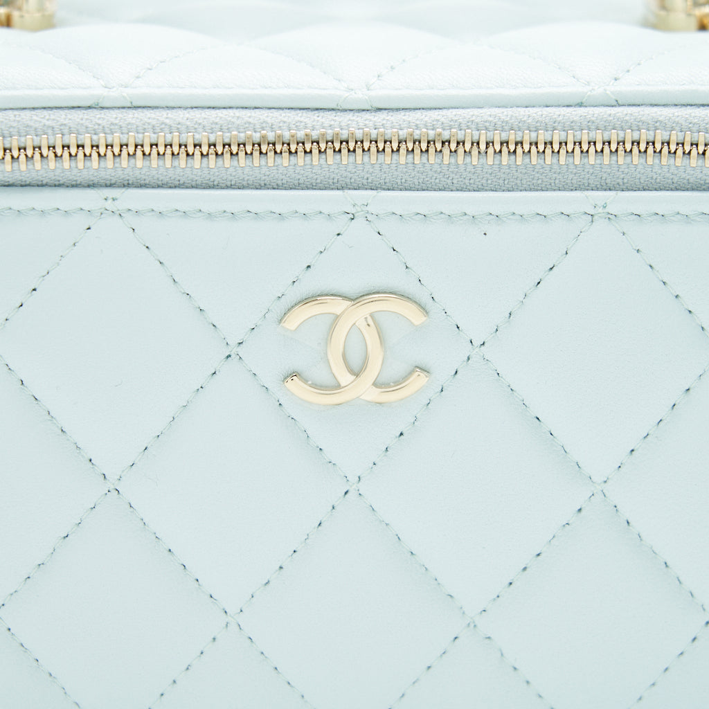 CHANEL 21K RECTANGULAR TOP HANDLE VANITY WITH CHAIN BABY BLUE LGHW