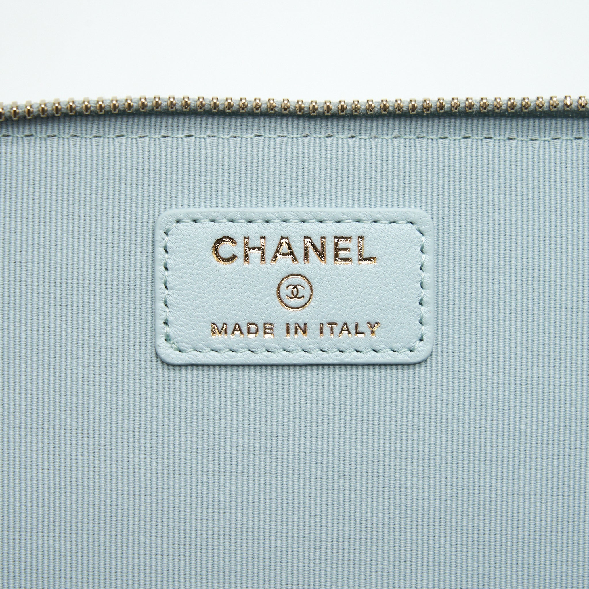 CHANEL 21K RECTANGULAR TOP HANDLE VANITY WITH CHAIN BABY BLUE LGHW