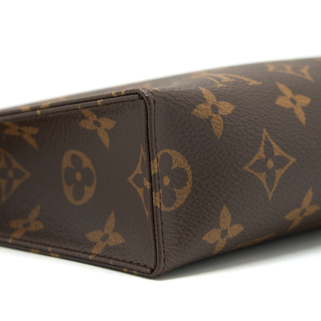 LOUIS VUITTON TOILETRY POCHETTE 26 MONOGRAM CANVAS