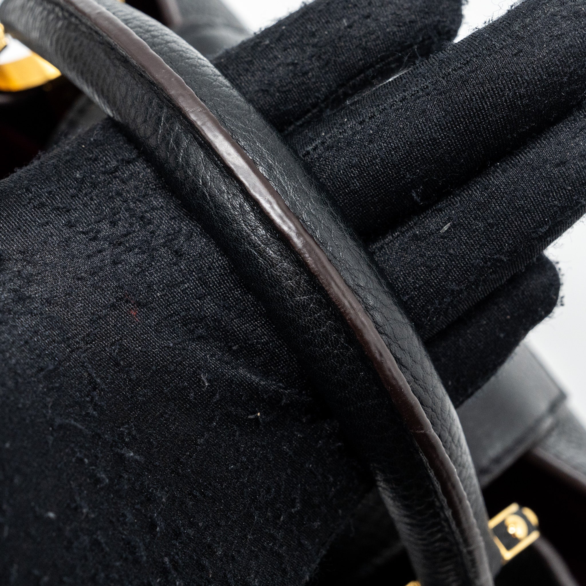LOUIS VUITTON CAPUCINES BB TAURILLON BLACK / PINK GHW