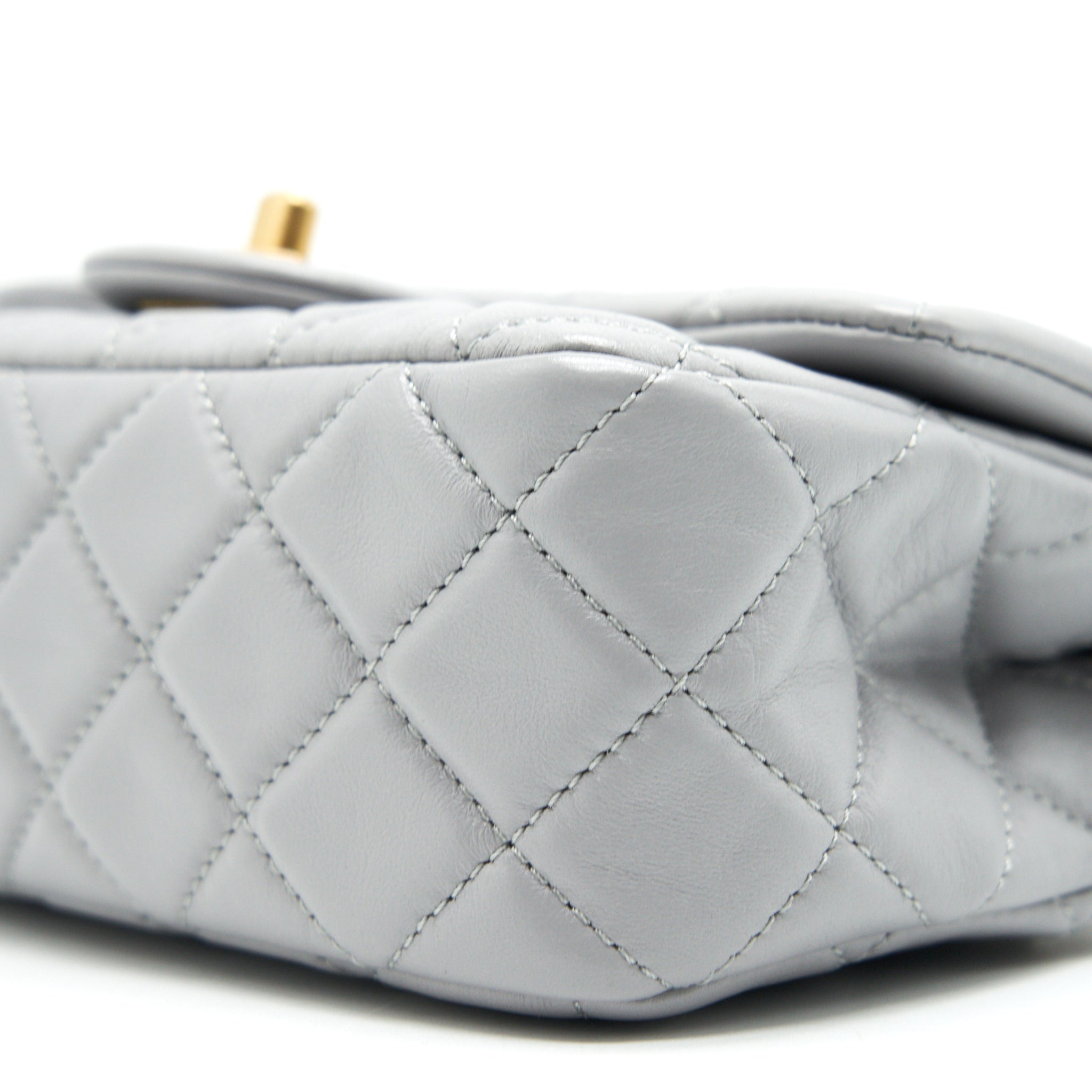 CHANEL 21B PEARL CRUSH MINI RECTANGULAR FLAP BAG GREY GHW