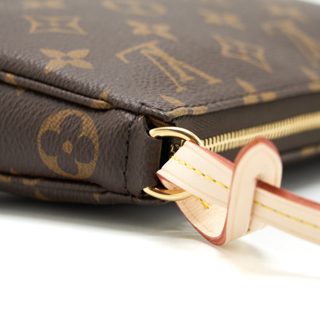 LOUIS VUITTON POCHETTE ACCESSORIES MONOGRAM CANVAS YEAR 2022