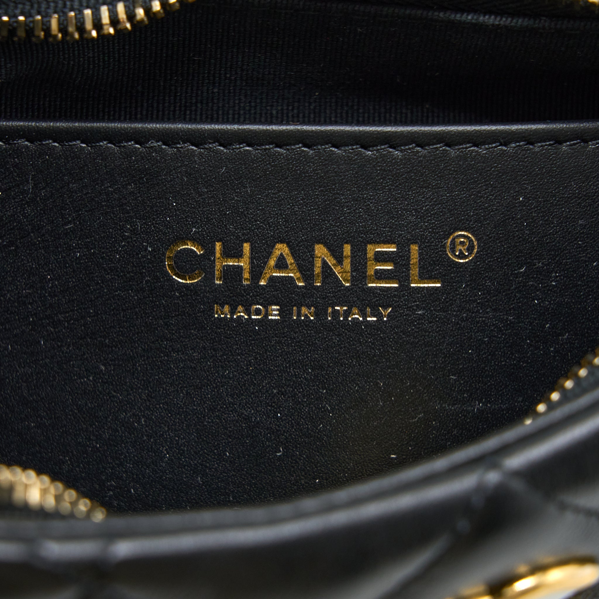 CHANEL 22K HOBO SHOULDER BAG LAMBSKIN BLACK GHW (MICROCHIP)