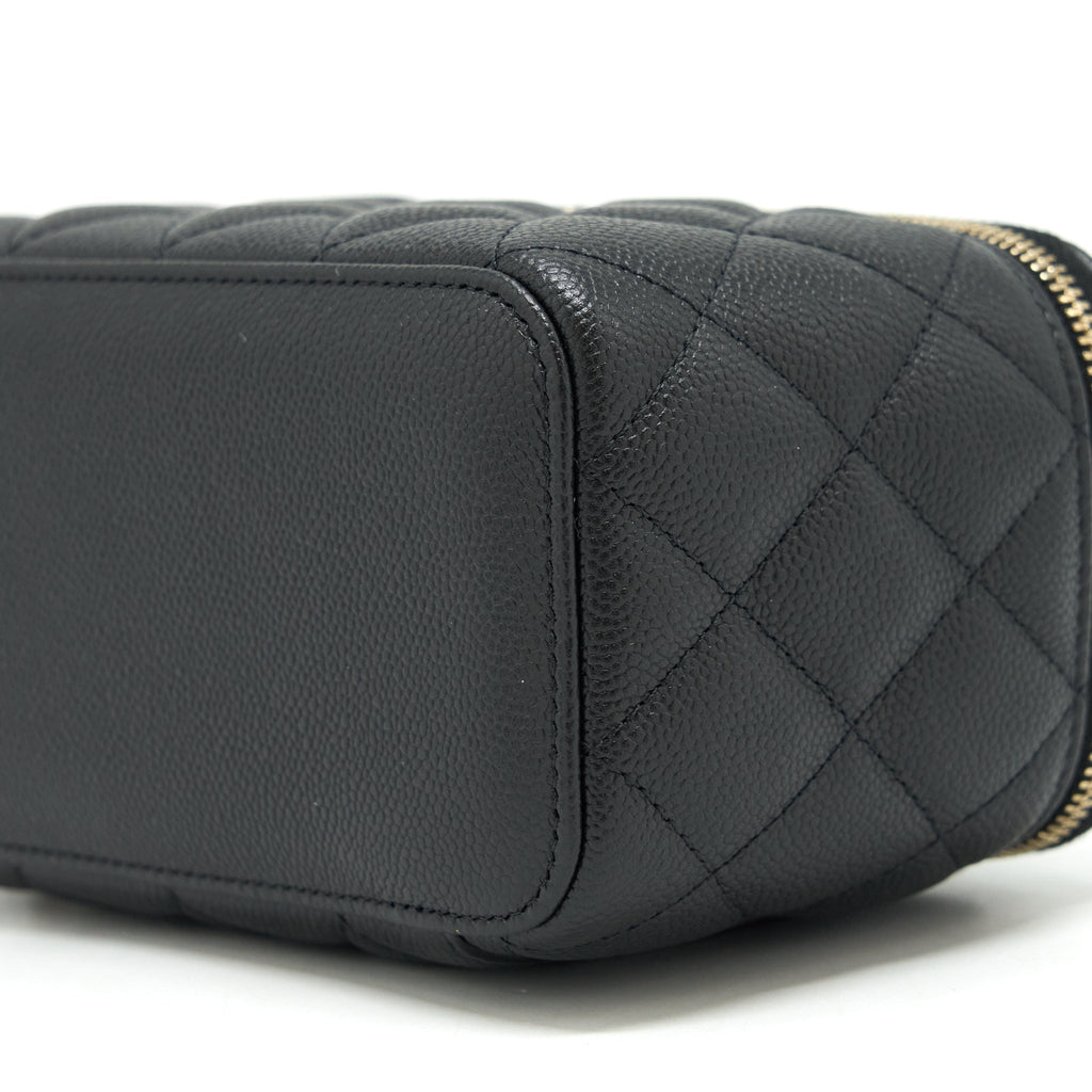 CHANEL 22P LONG VANITY WITH CC LOGO CHAIN CAVIAR BLACK LGHW