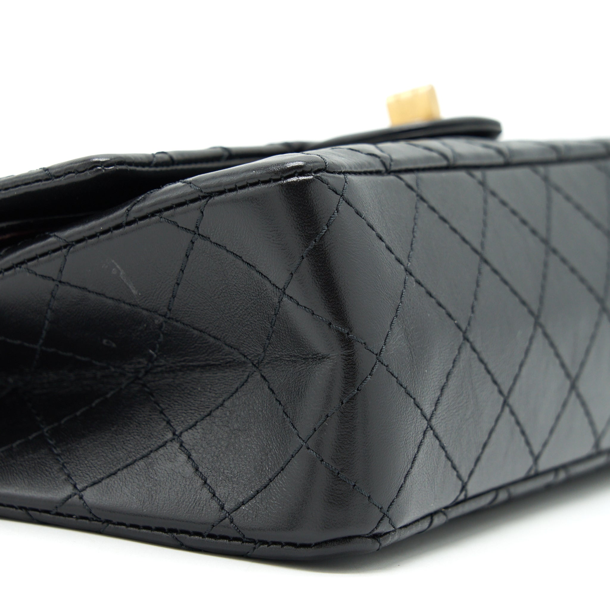 CHANEL REISSUE 2.55 225 CALFSKIN BLACK GHW