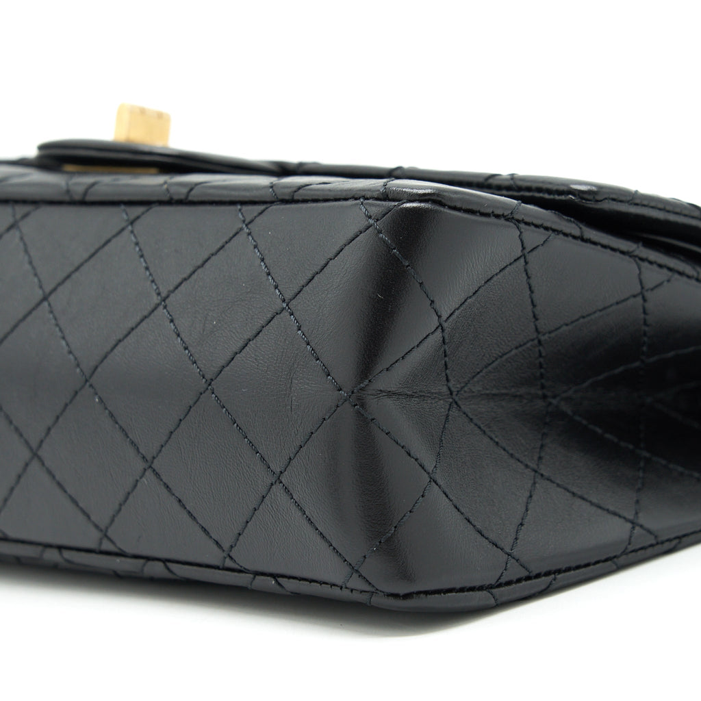 CHANEL REISSUE 2.55 225 CALFSKIN BLACK GHW