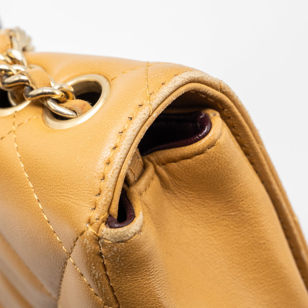 CHANEL QUILTED FLAP BAG LAMBSKIN BEIGE GHW