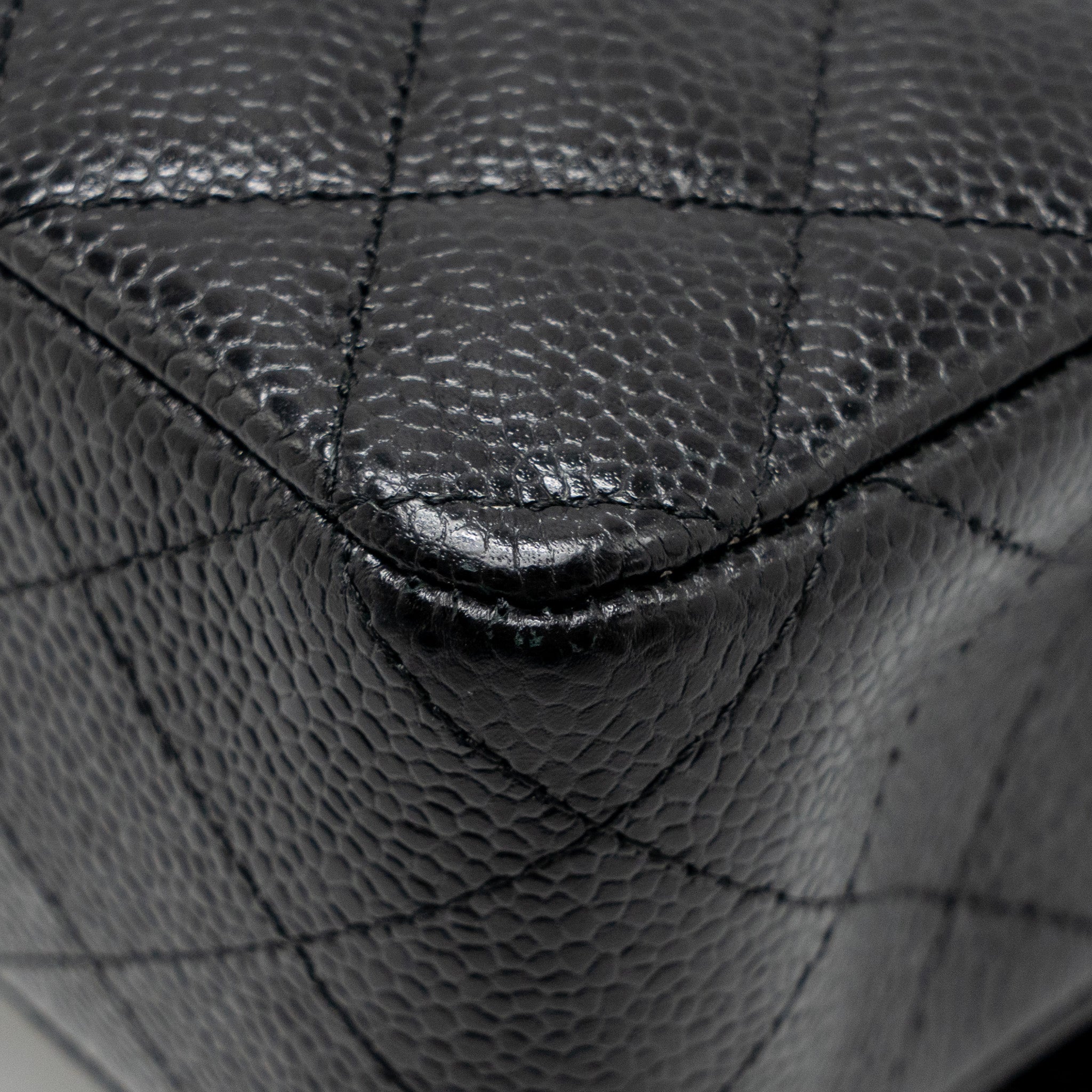 CHANEL MEDIUM CLASSIC DOUBLE FLAP BAG CAVIAR BLACK SHW