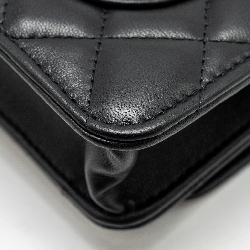 CHANEL CLASSIC WALLET ON CHAIN WITH CAMELLIA ADJUSTABLE CHAIN LAMBSKIN BLACK GHW (MICROCHIP)