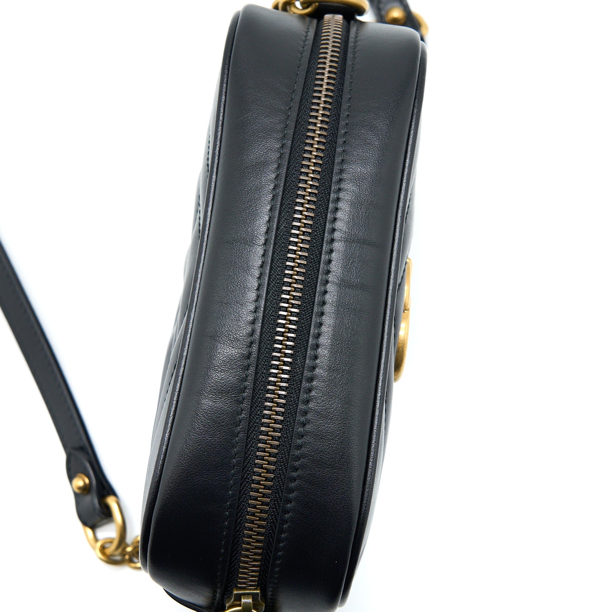 GUCCI GG MINI MARMONT MATELASSÉ BAG BLACK GHW