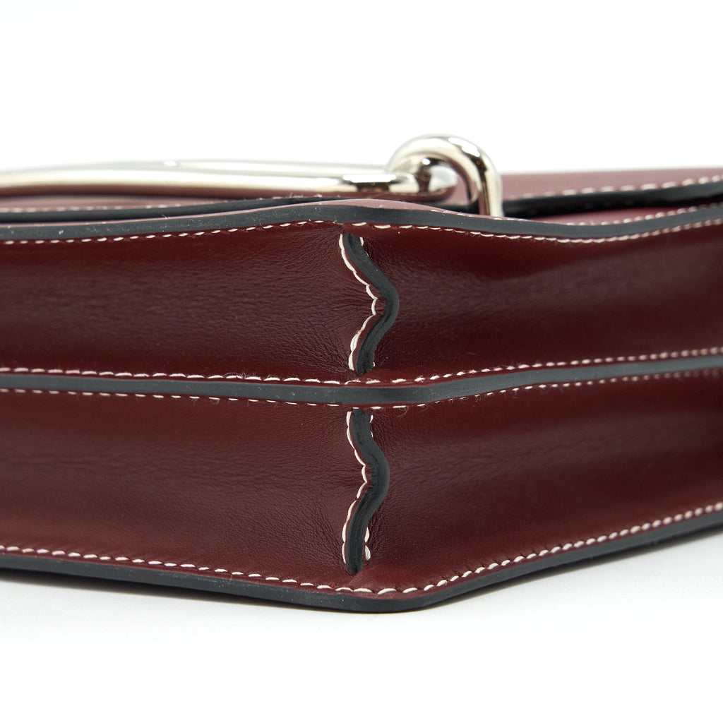 HERMES ROULIS 23 SOMBRERO ROUGE H SHW