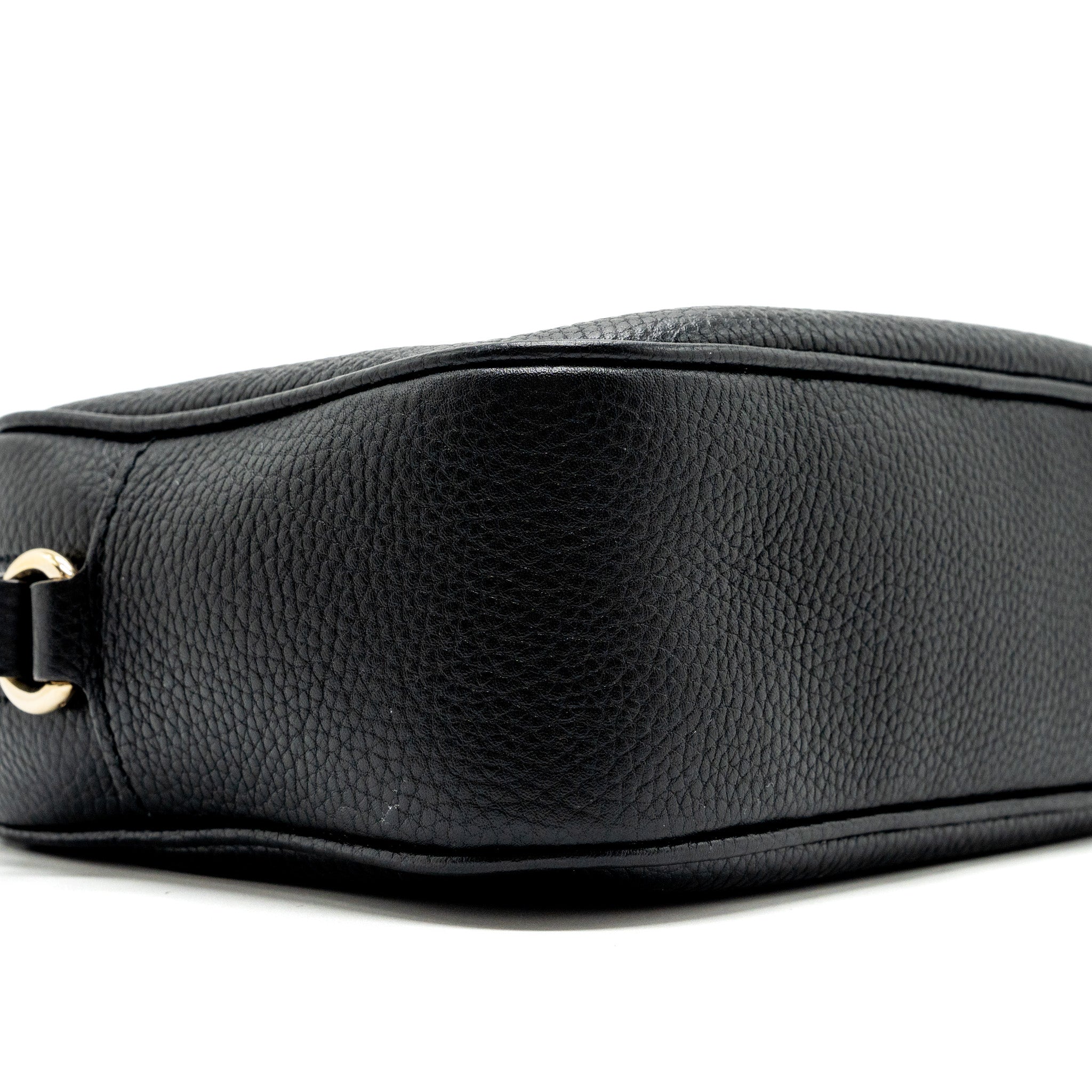 GUCCI SOHO DISCO CAMERA BAG GRAINED CALFSKIN BLACK GHW