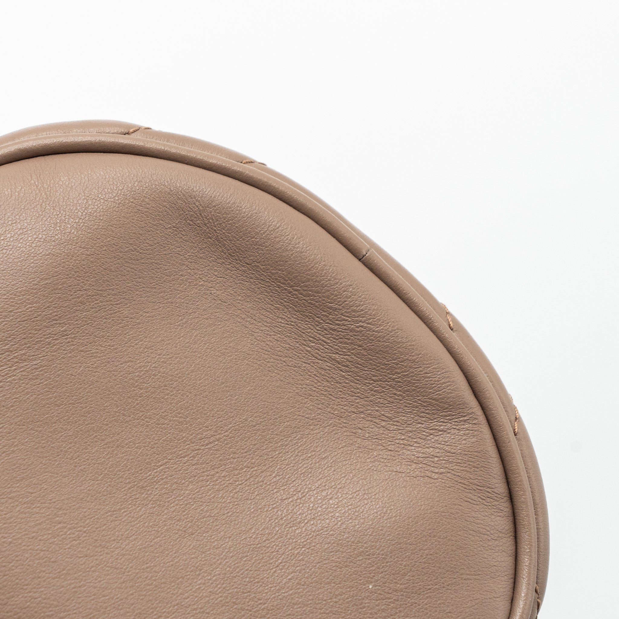 GUCCI GG MARMONT MINI BUCKET BAG BEIGE GHW