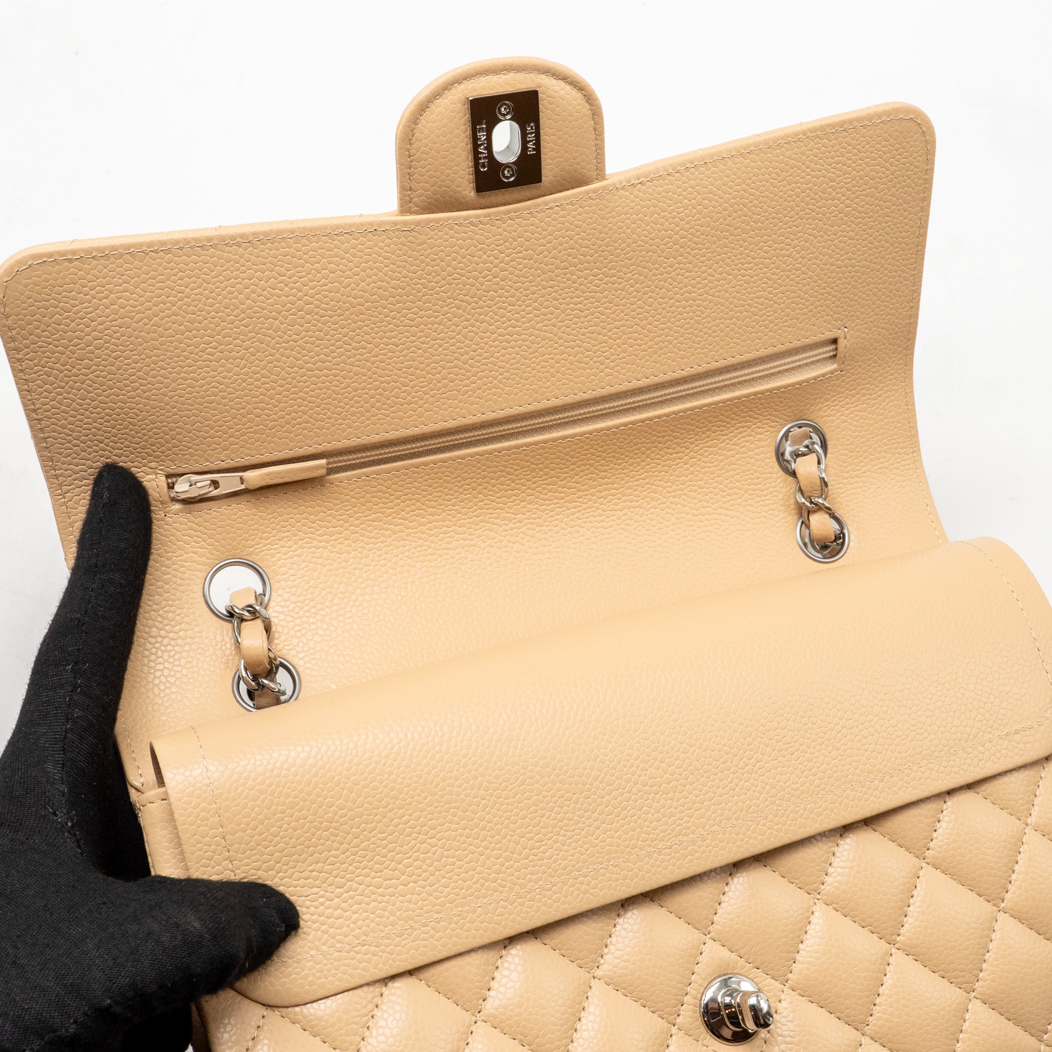 CHANEL MEDIUM CLASSIC DOUBLE FLAP BAG CAVIAR BEIGE SHW (MICROCHIP)