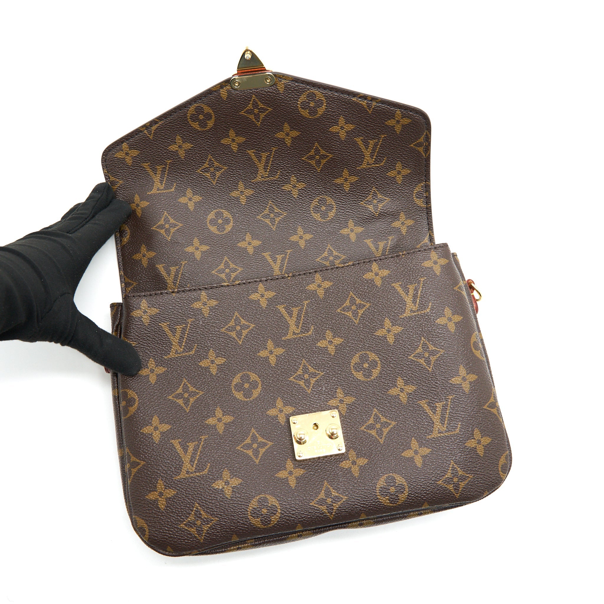 LOUIS VUITTON MONOGRAM CANVAS POCHETTE METIS