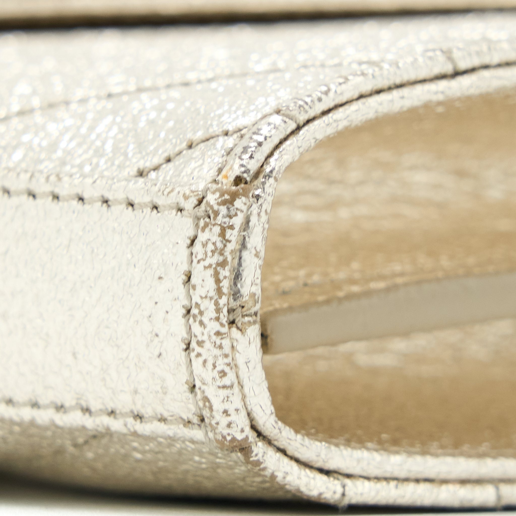 SAINT LAURENT/YSL ENVELOP CHAIN WALLET CALFSKIN GOLD GHW