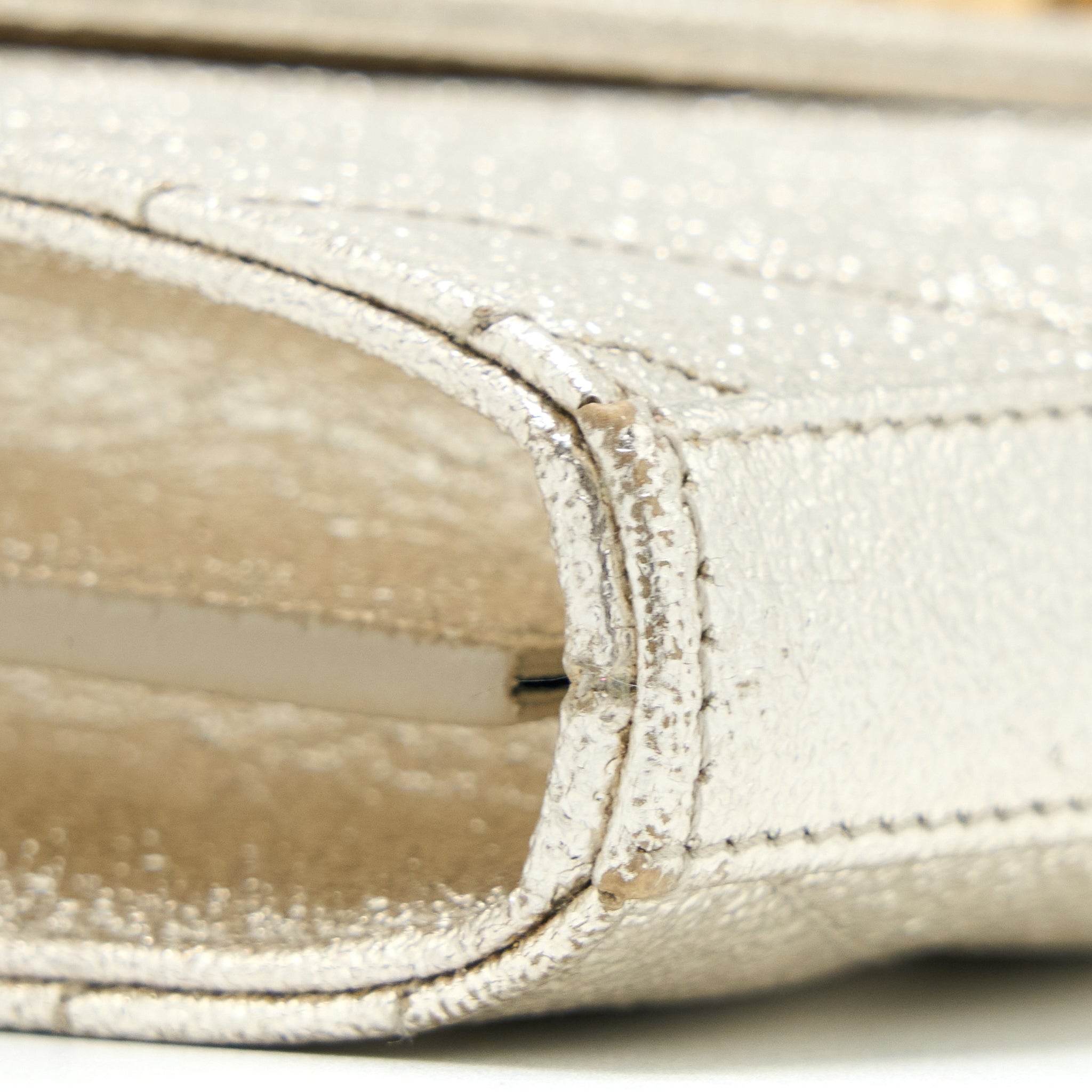 SAINT LAURENT/YSL ENVELOP CHAIN WALLET CALFSKIN GOLD GHW