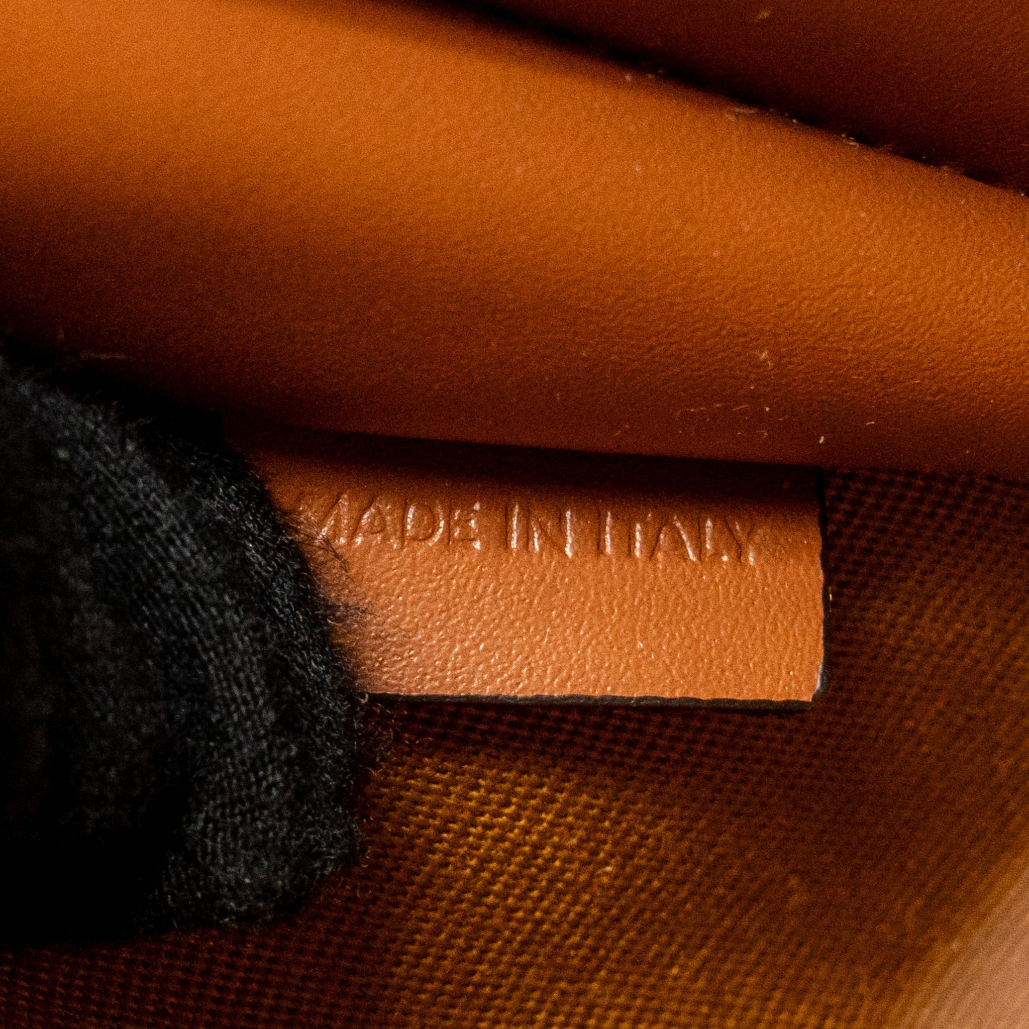 CELINE LARGE COSMETIC POUCH TRIOMPHE CANVAS/CALFSKIN TAN GHW