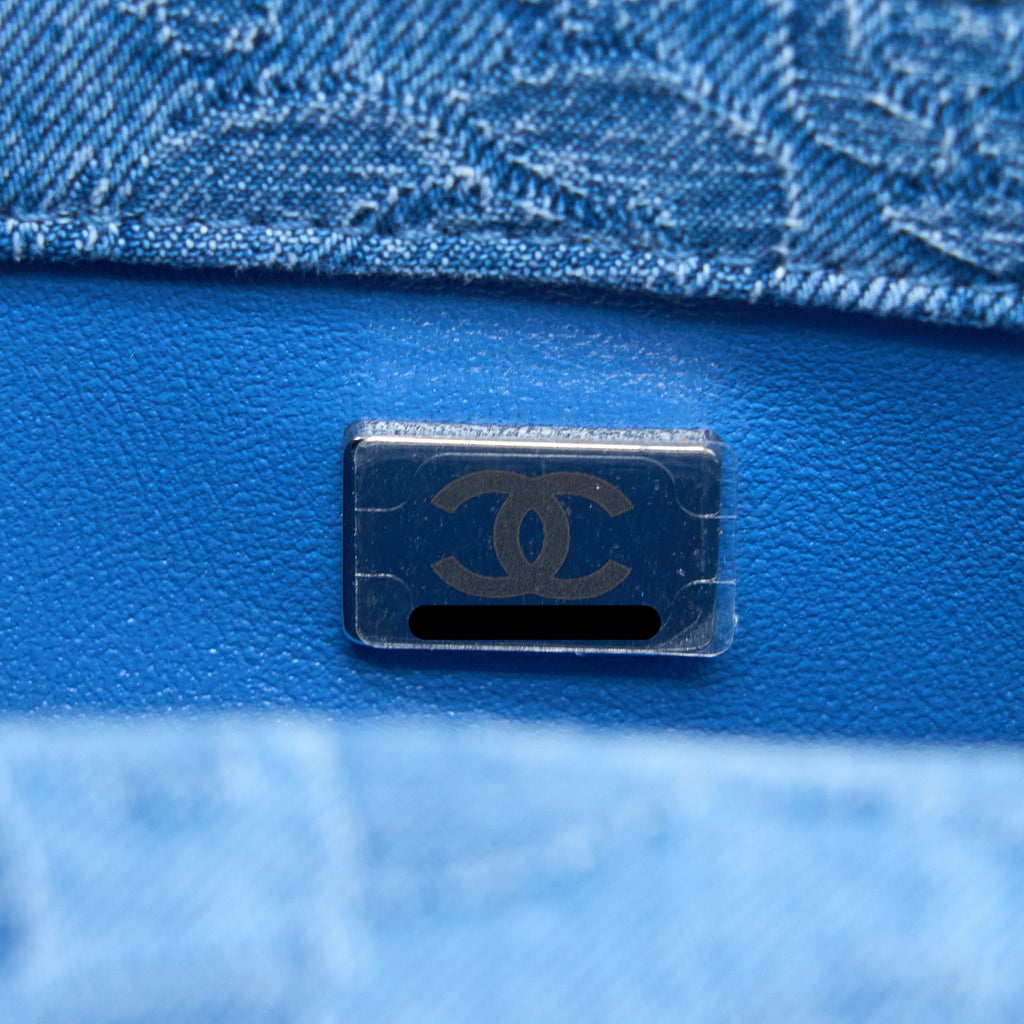 CHANEL COCO LOVE FLAP BAG CAMELLIA DENIM BLUE SHW (MICROCHIP)