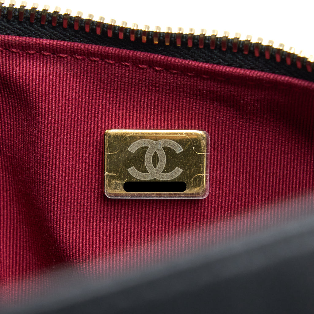 CHANEL 22B HOBO BAG LAMBSKIN BLACK GHW (MICROCHIP)