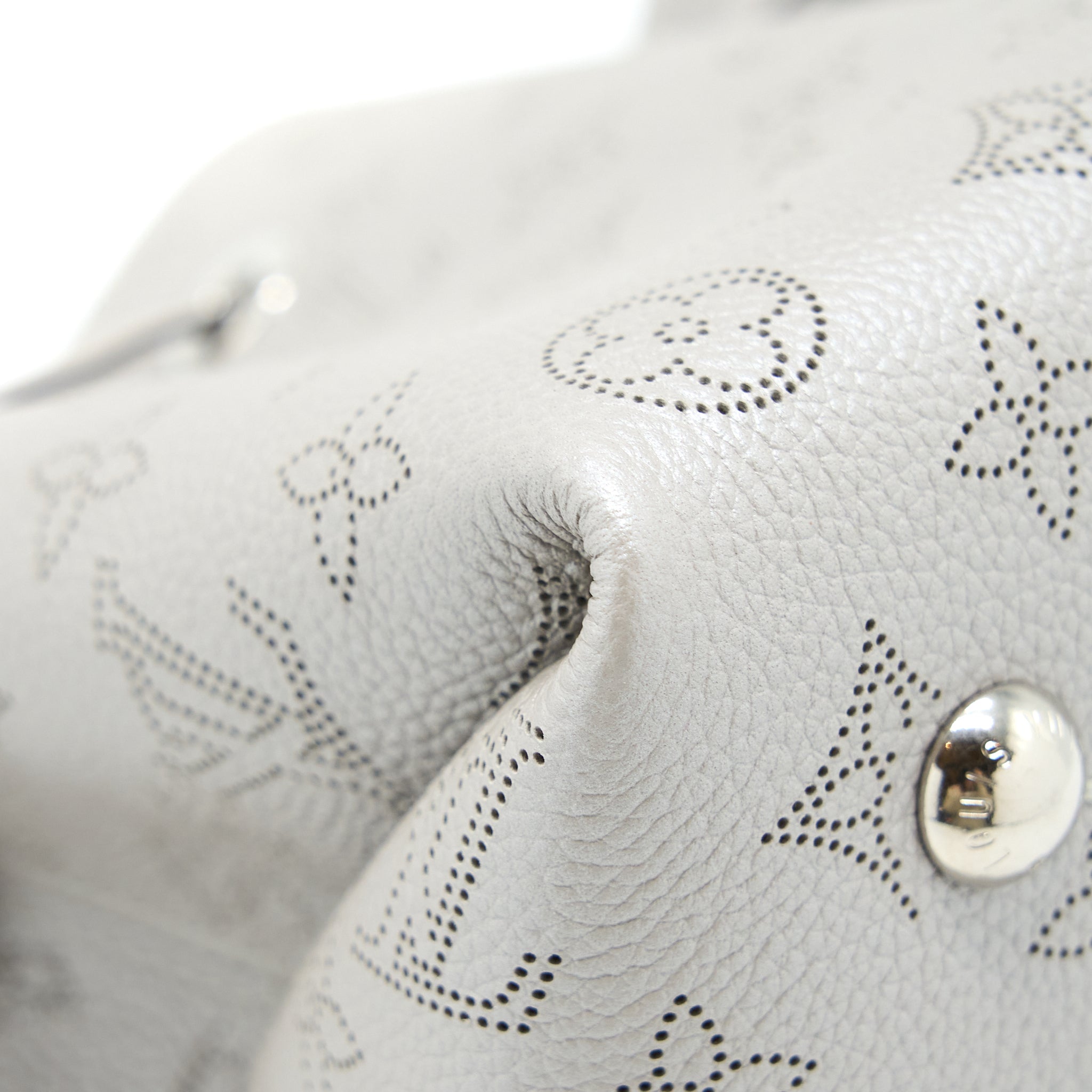 LOUIS VUITTON BELLA BUCKET BAG CALFSKIN SILVER SHW (NEW VERSION)