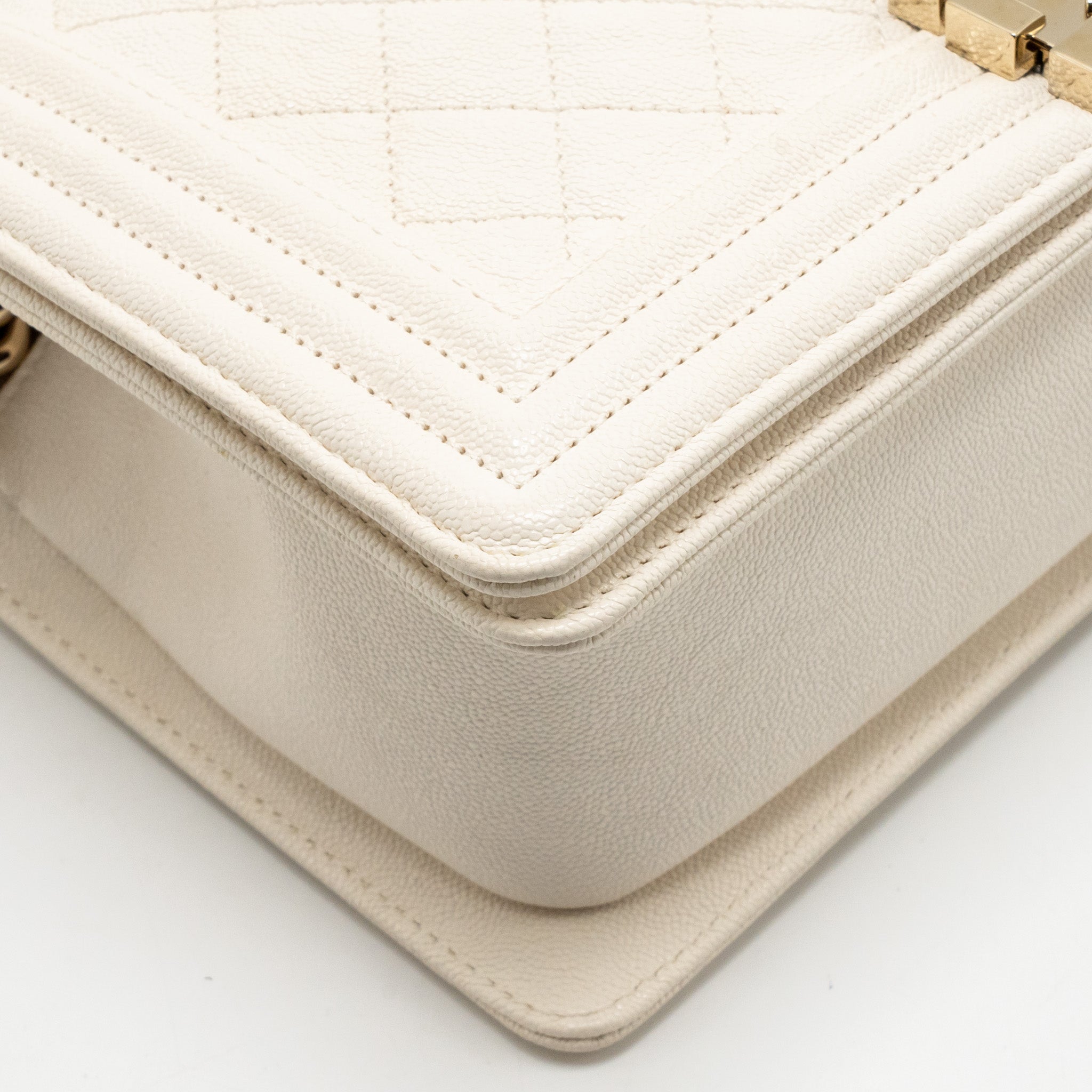 CHANEL MEDIUM BOY BAG CAVIAR WHITE LGHW