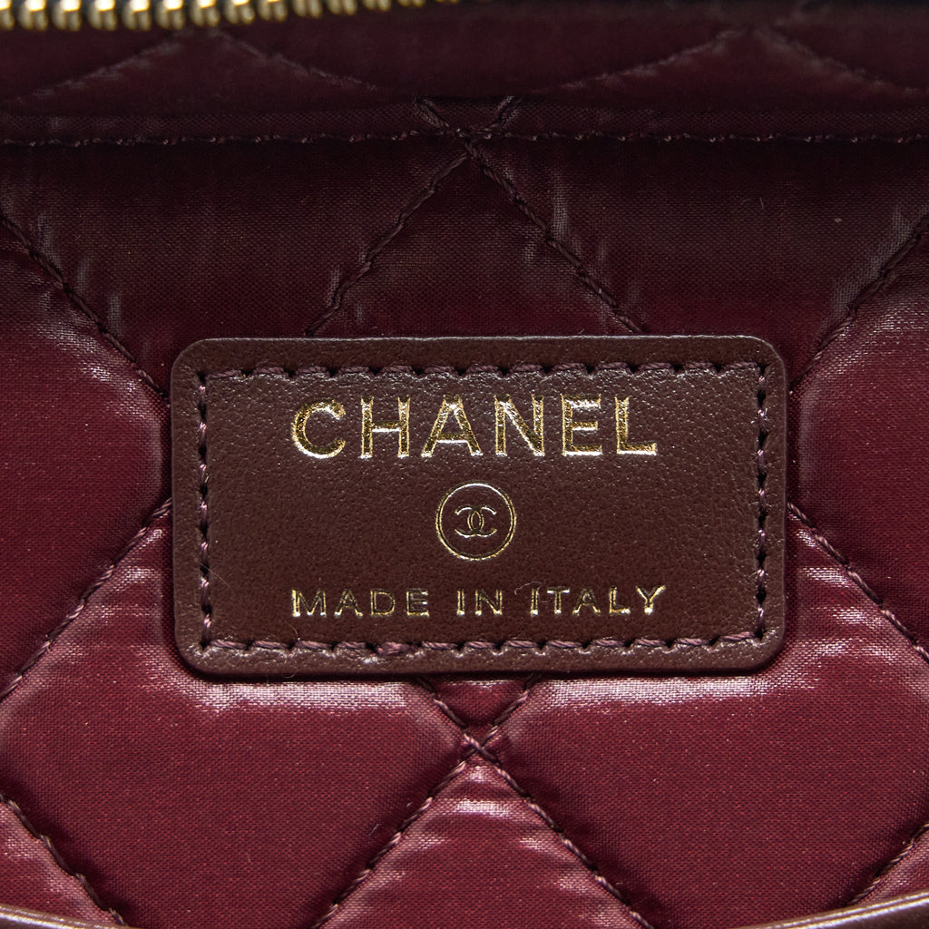 CHANEL TOP HANDLE VANITY CASE CAVIAR BLACK LGHW