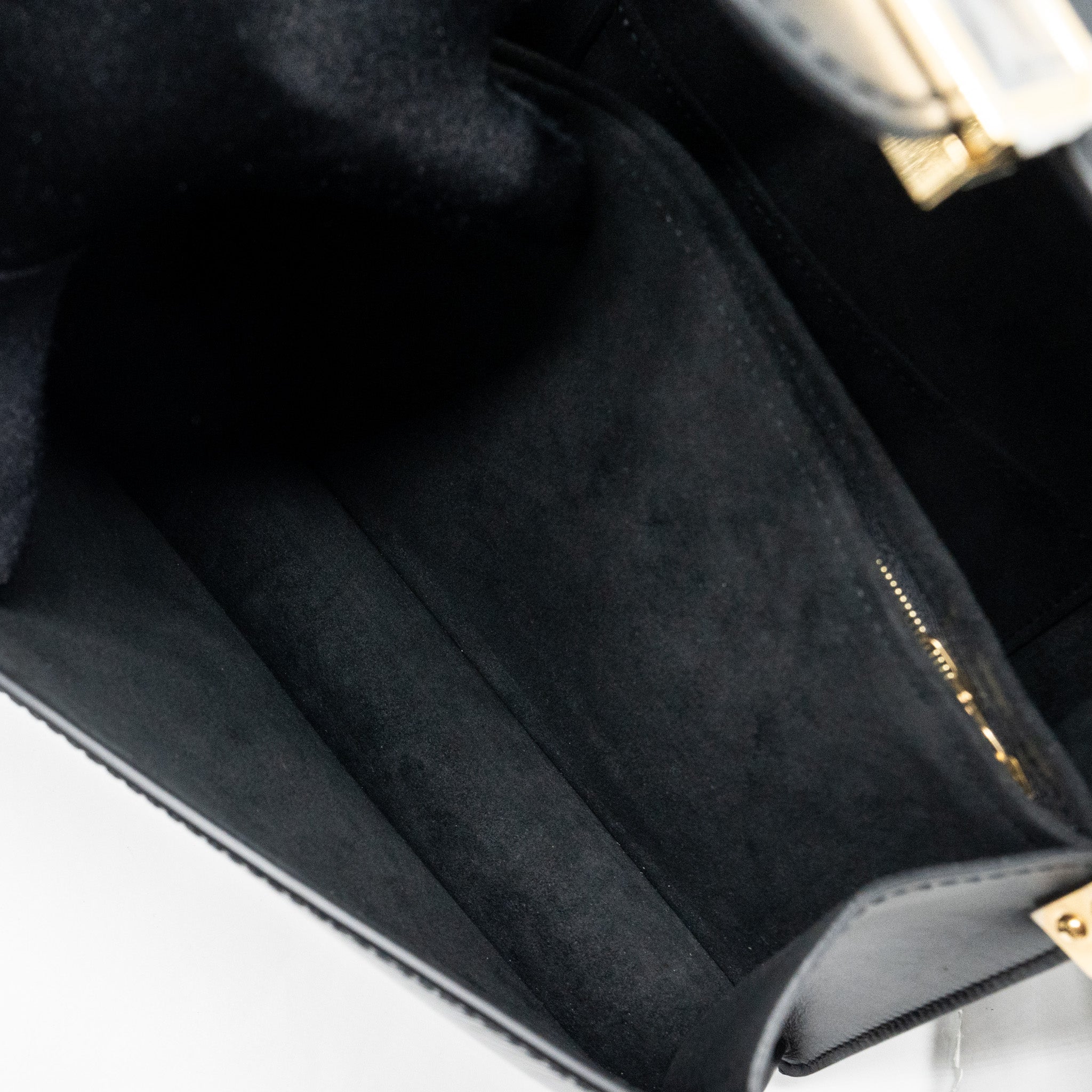LOUIS VUITTON DAUPHINE MM EPI BLACK GHW (NEW VERSION)