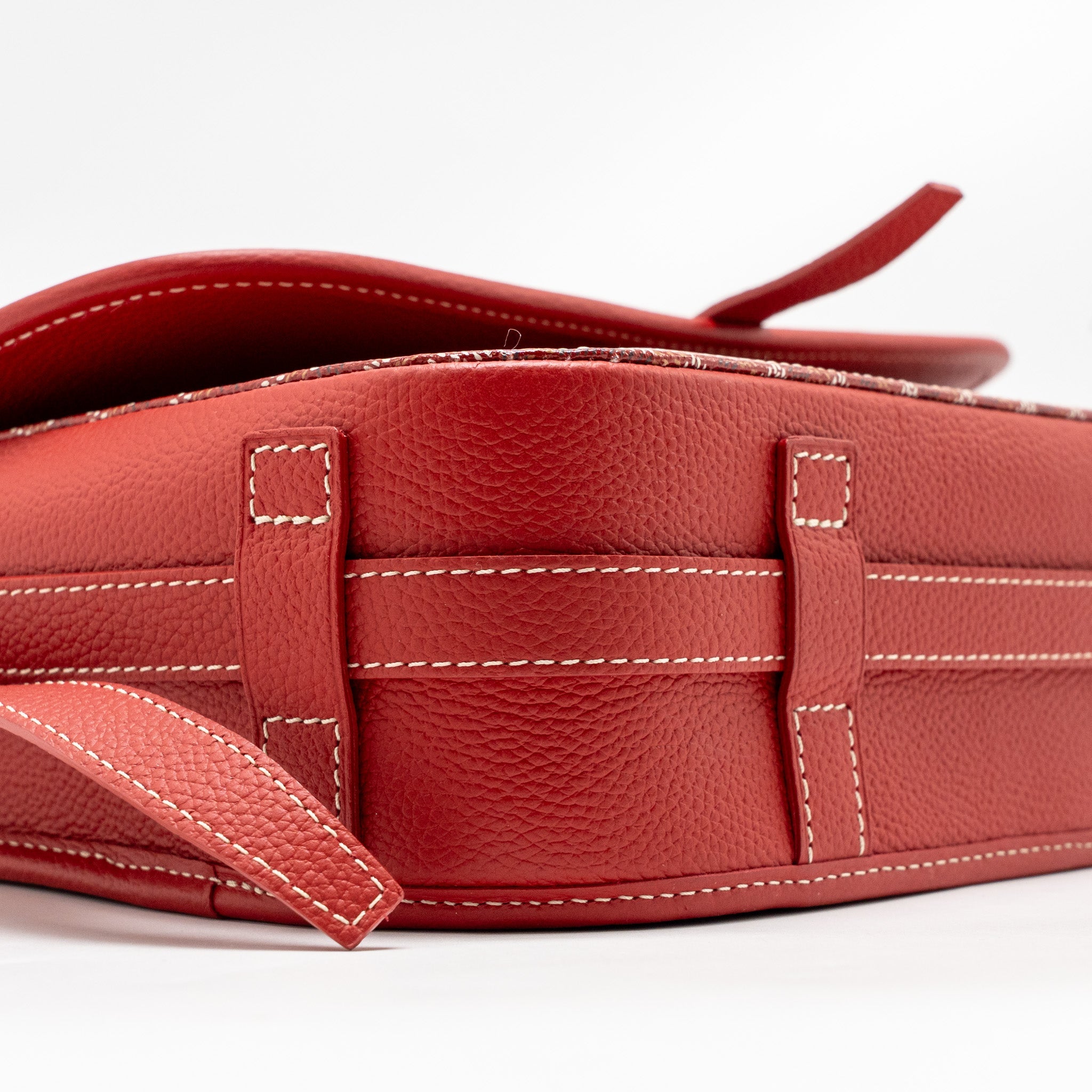 GOYARD BELVEDERE MM MESSENGER BAG GOYARDINE CANVAS/CALFSKIN RED SHW