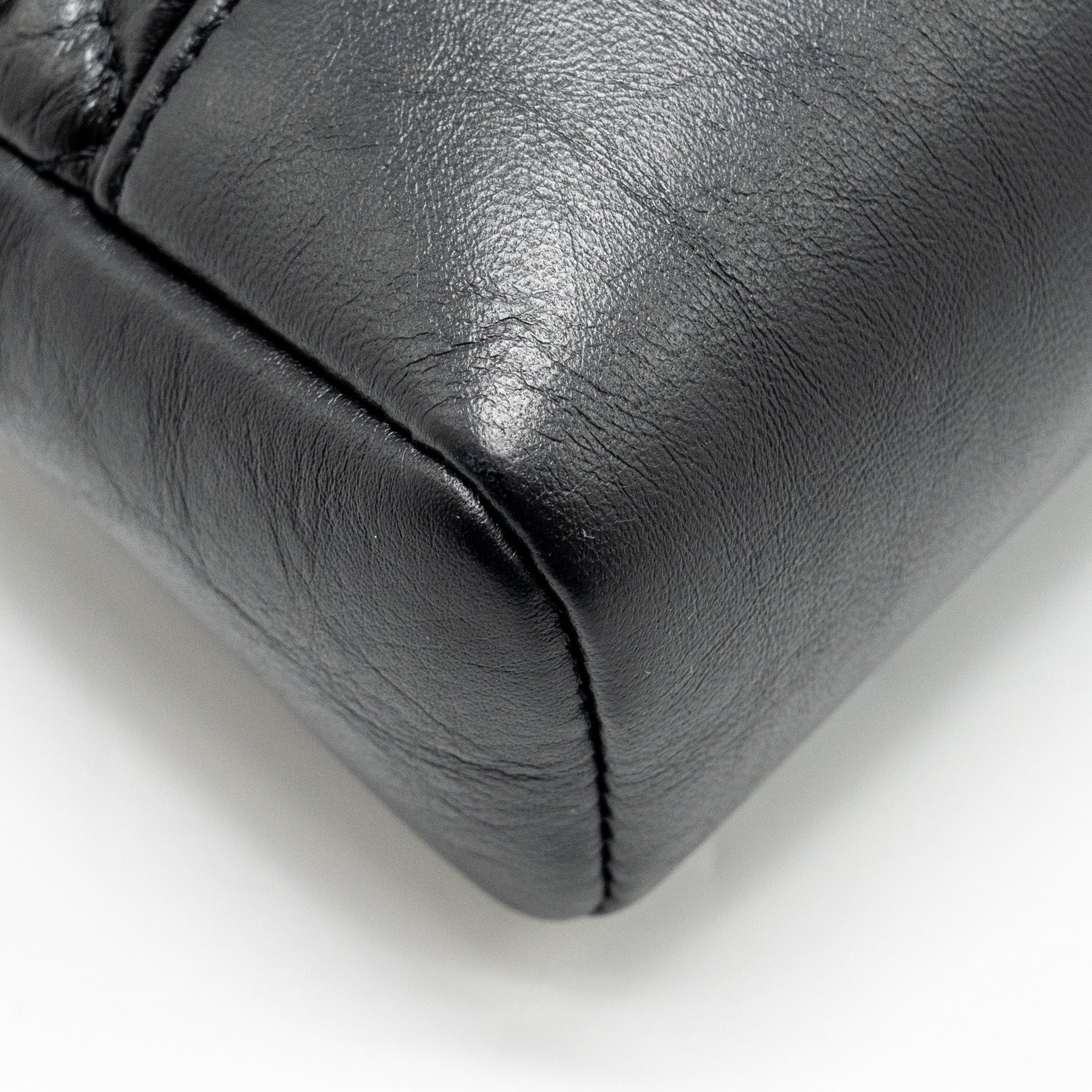 CHANEL MINI 31 BAG CALFSKIN BLACK LGHW (MICROCHIP)