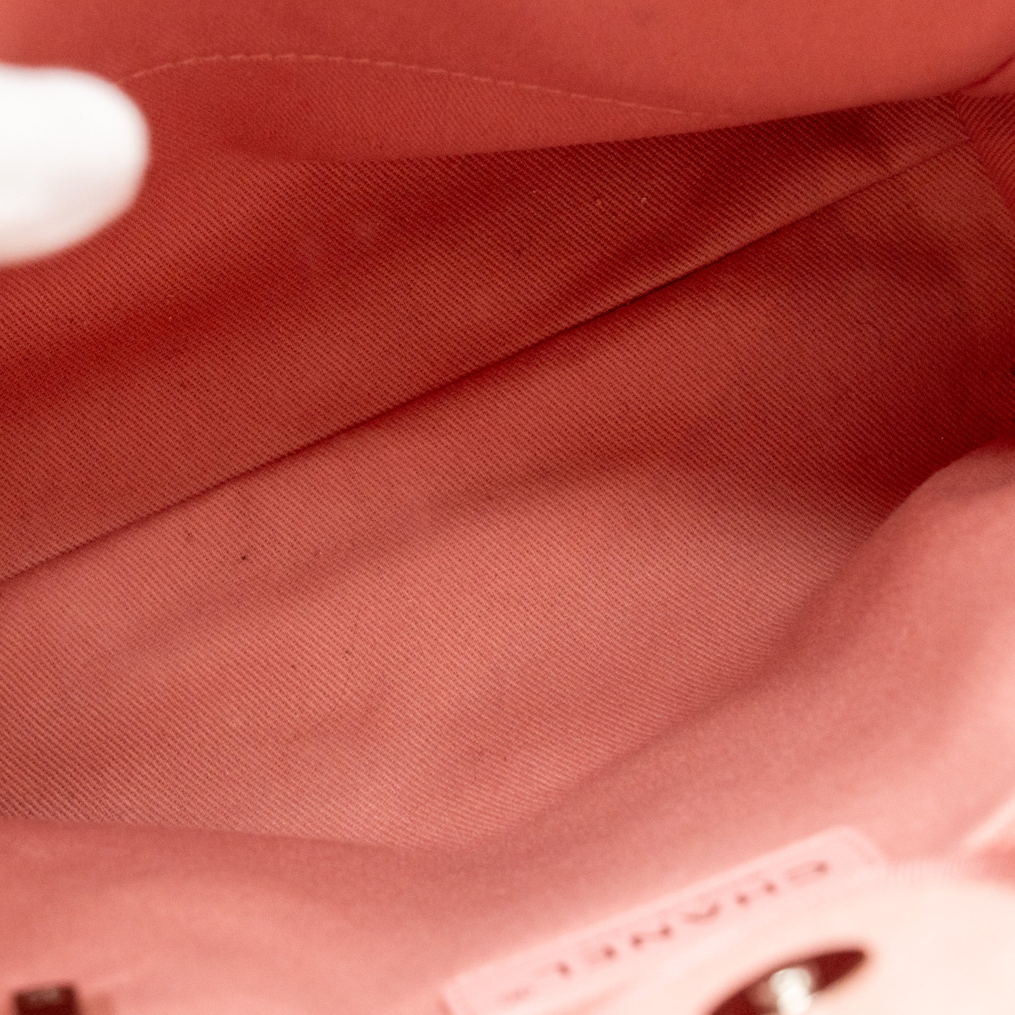 CHANEL DEAUVILLE PM TOTE BAG CANVAS PINK SHW (MICROCHIP)