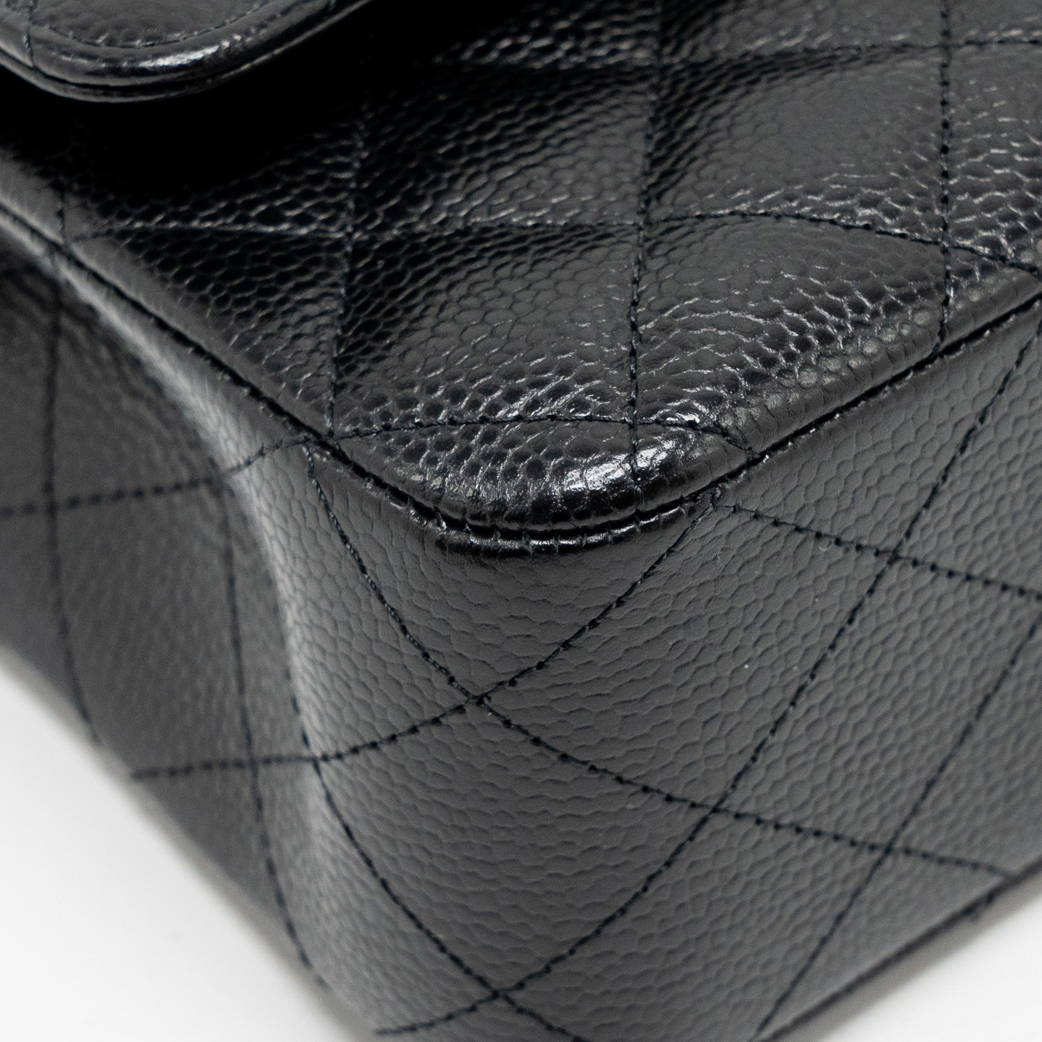 CHANEL MEDIUM CLASSIC DOUBLE FLAP BAG CAVIAR BLACK GHW (MICROCHIP)