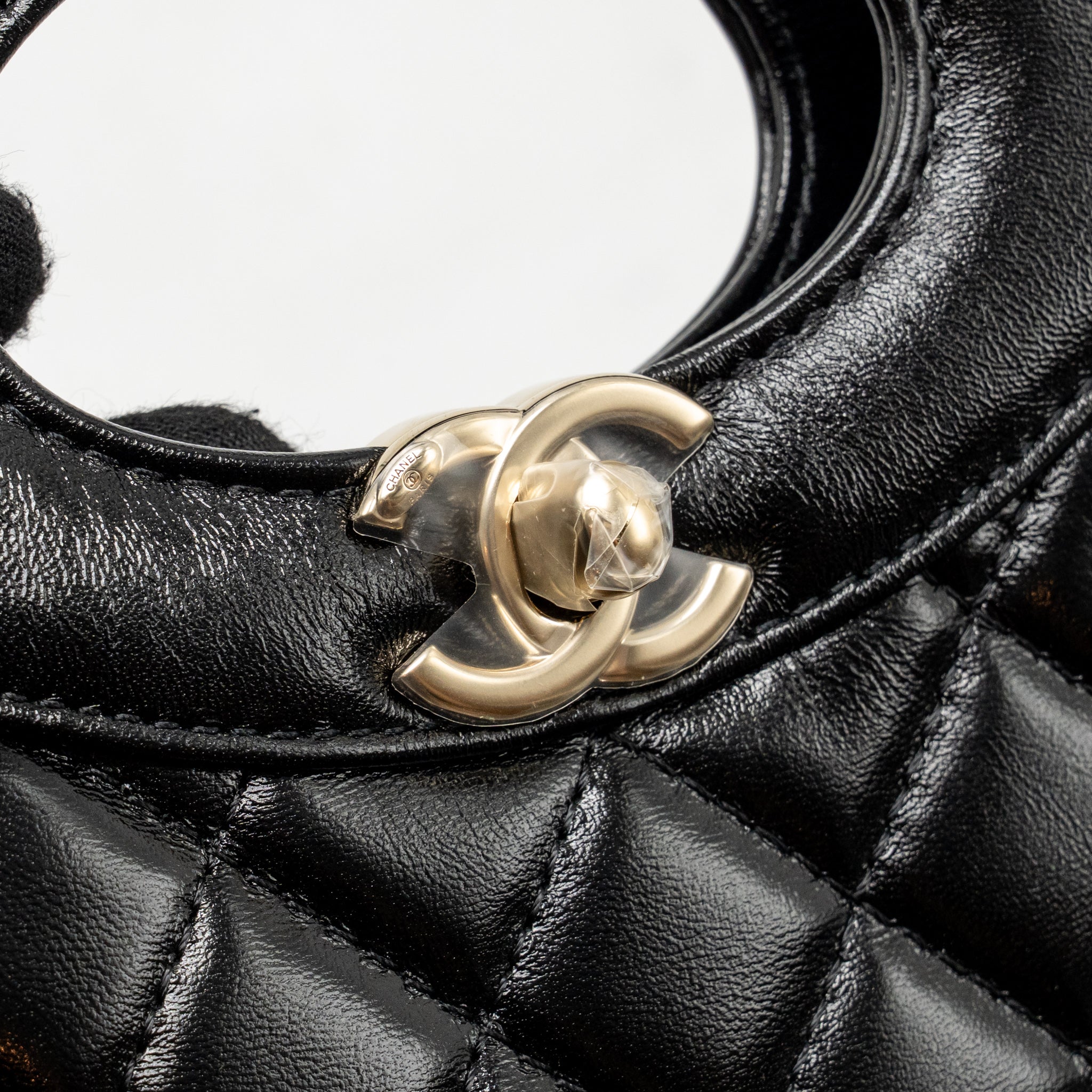 CHANEL MINI 31 BAG SHINY CALFSKIN BLACK LGHW (MICROCHIP)