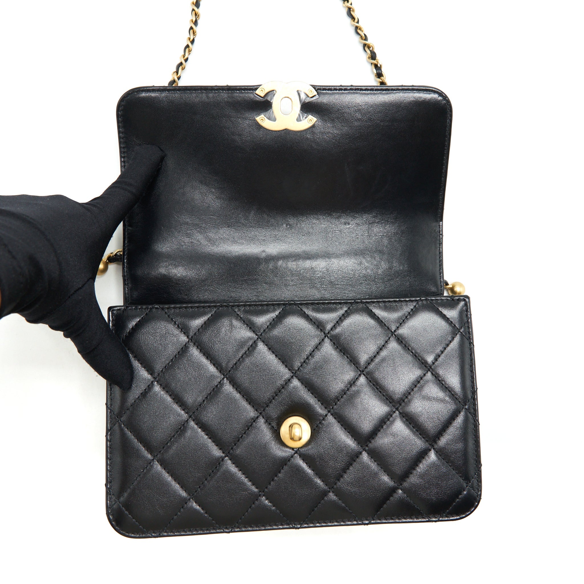 CHANEL 21A GOLD CRUSH FLAP BAG CALFSKIN BLACK GHW (MICROCHIP)