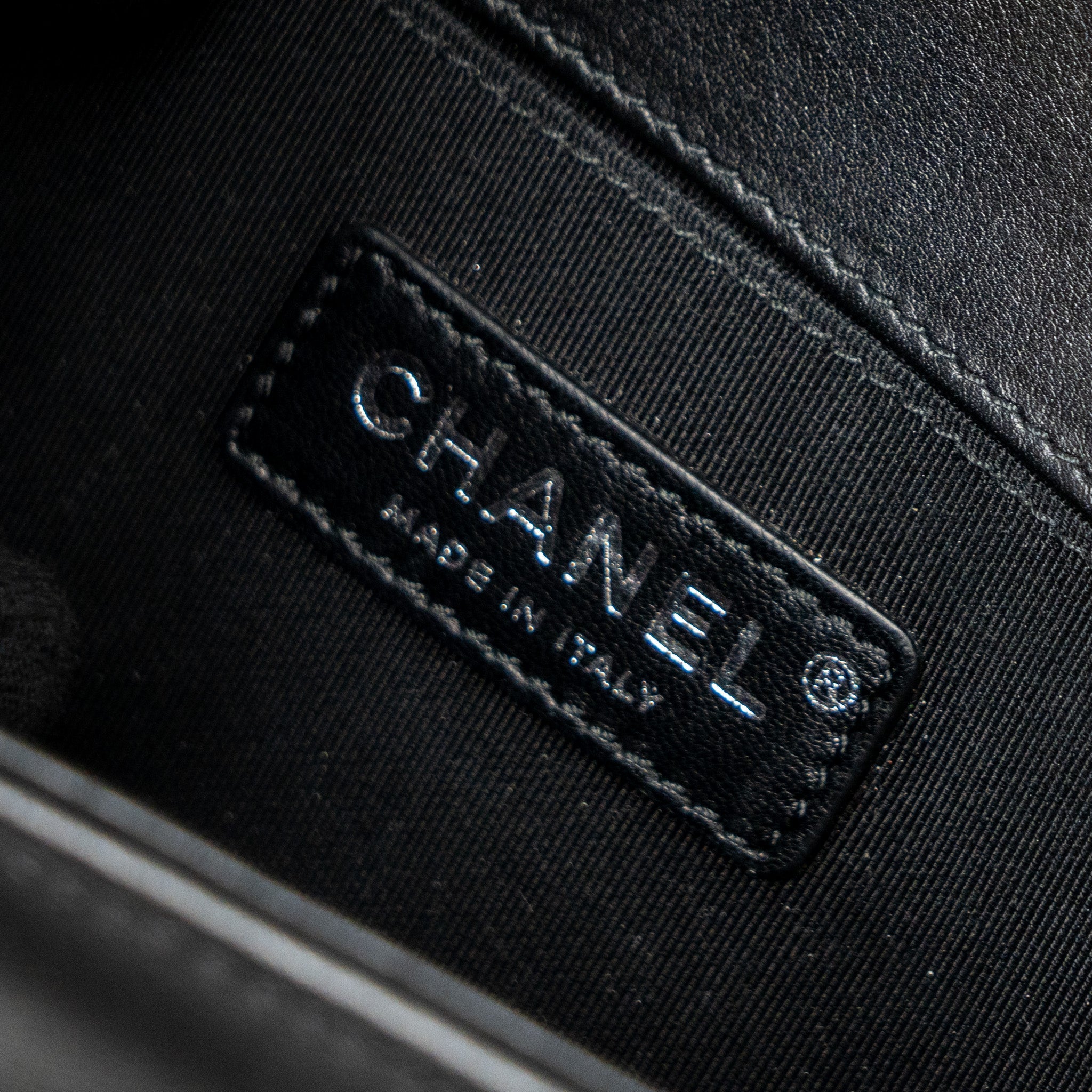 CHANEL SMALL BOY BAG CALFSKIN BLACK RUTHENIUM SILVER HARDWARE