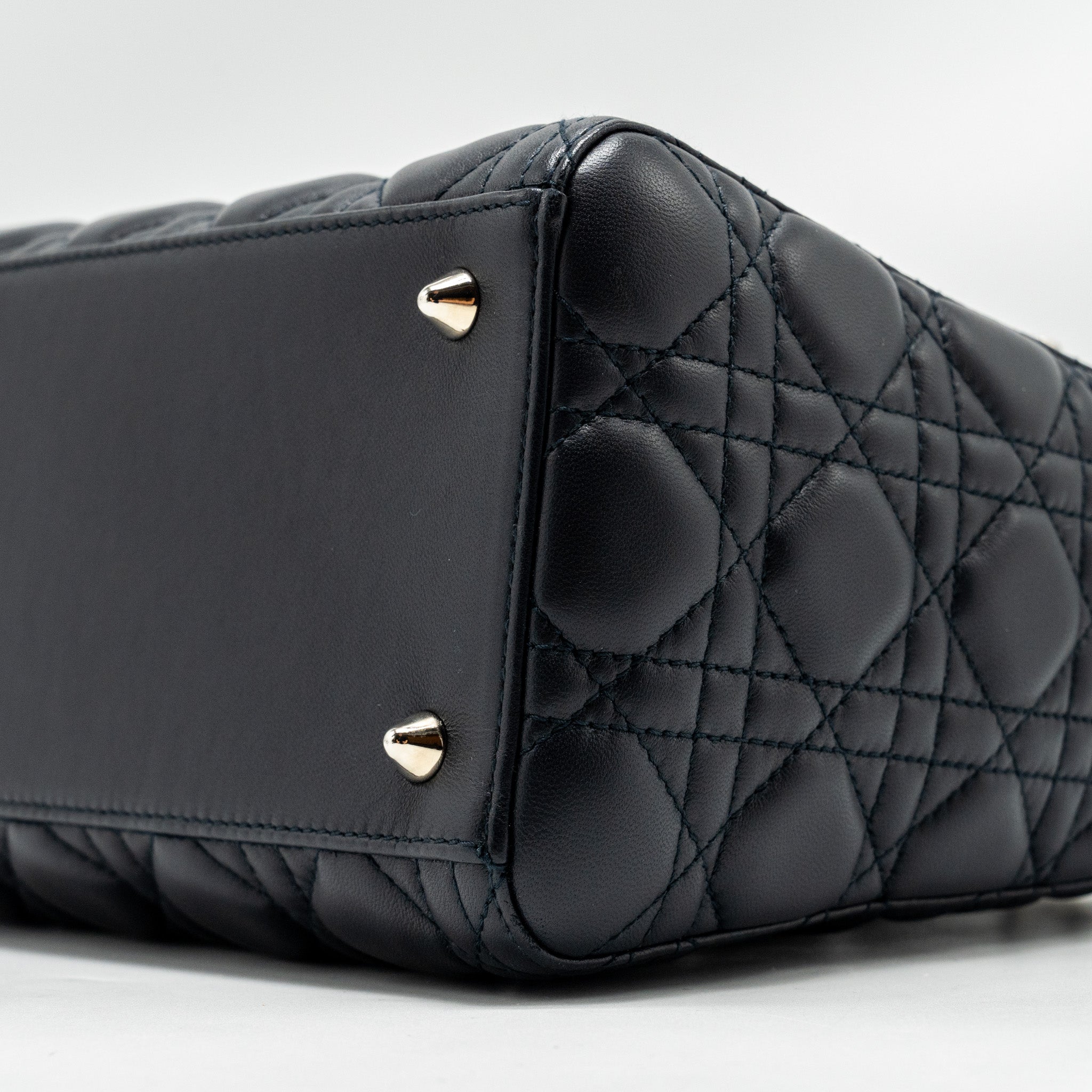 DIOR MEDIUM LADY DIOR LAMBSKIN DARK BLUE SHW